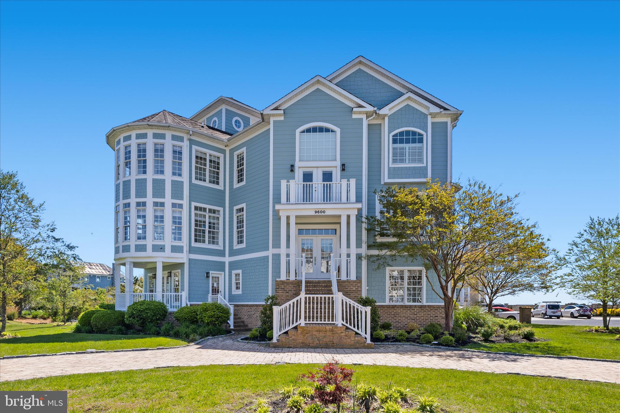 SEAPOINTE - Residential