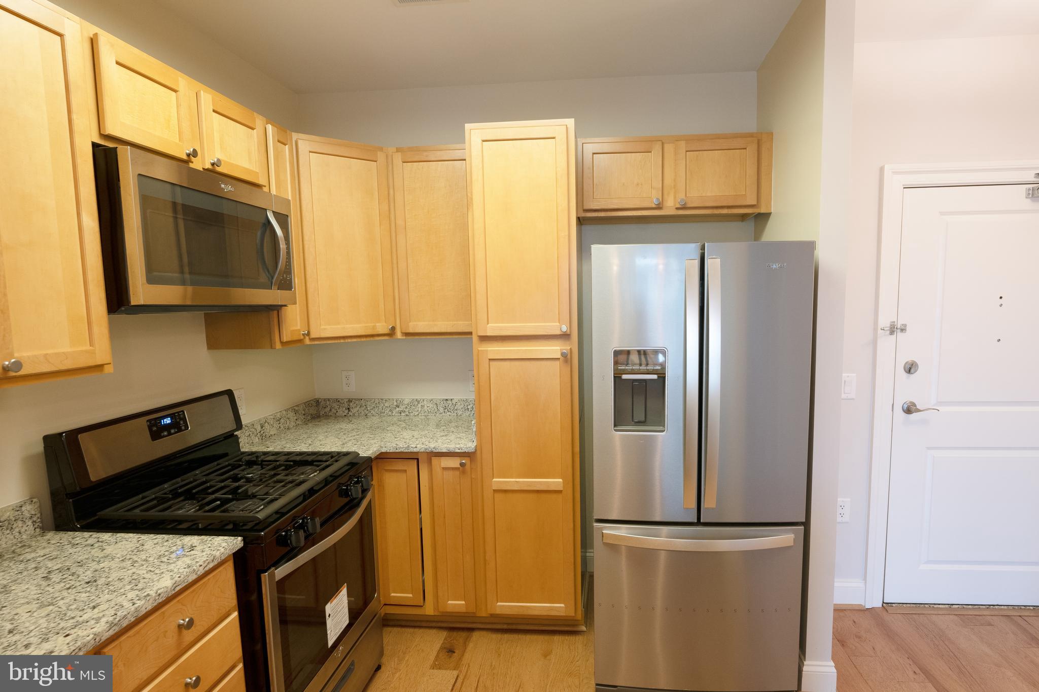 PALLADIAN - Residential Lease