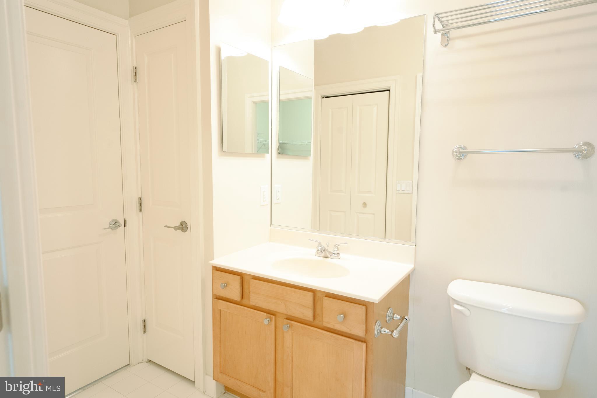 PALLADIAN - Residential Lease