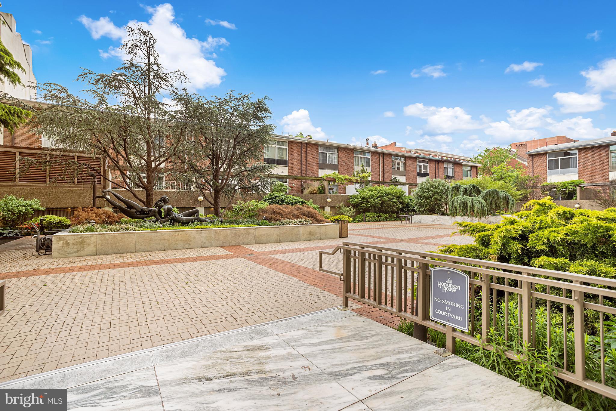 SOCIETY HILL - Residential