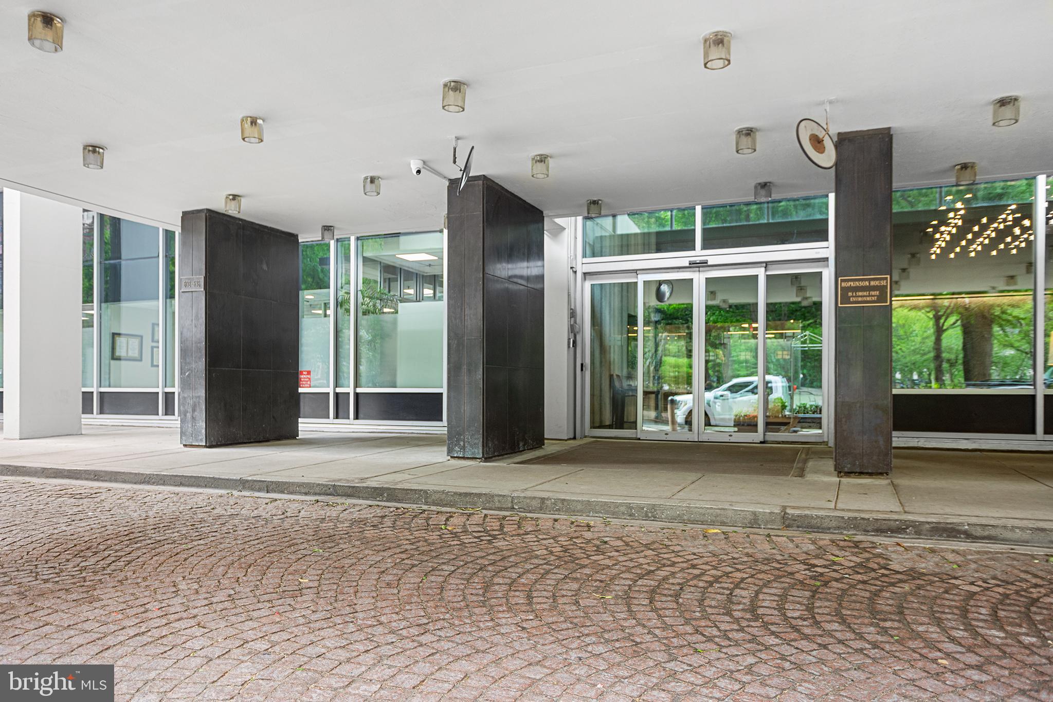 SOCIETY HILL - Residential