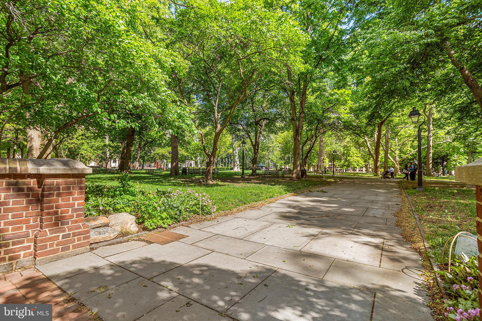 SOCIETY HILL - Residential