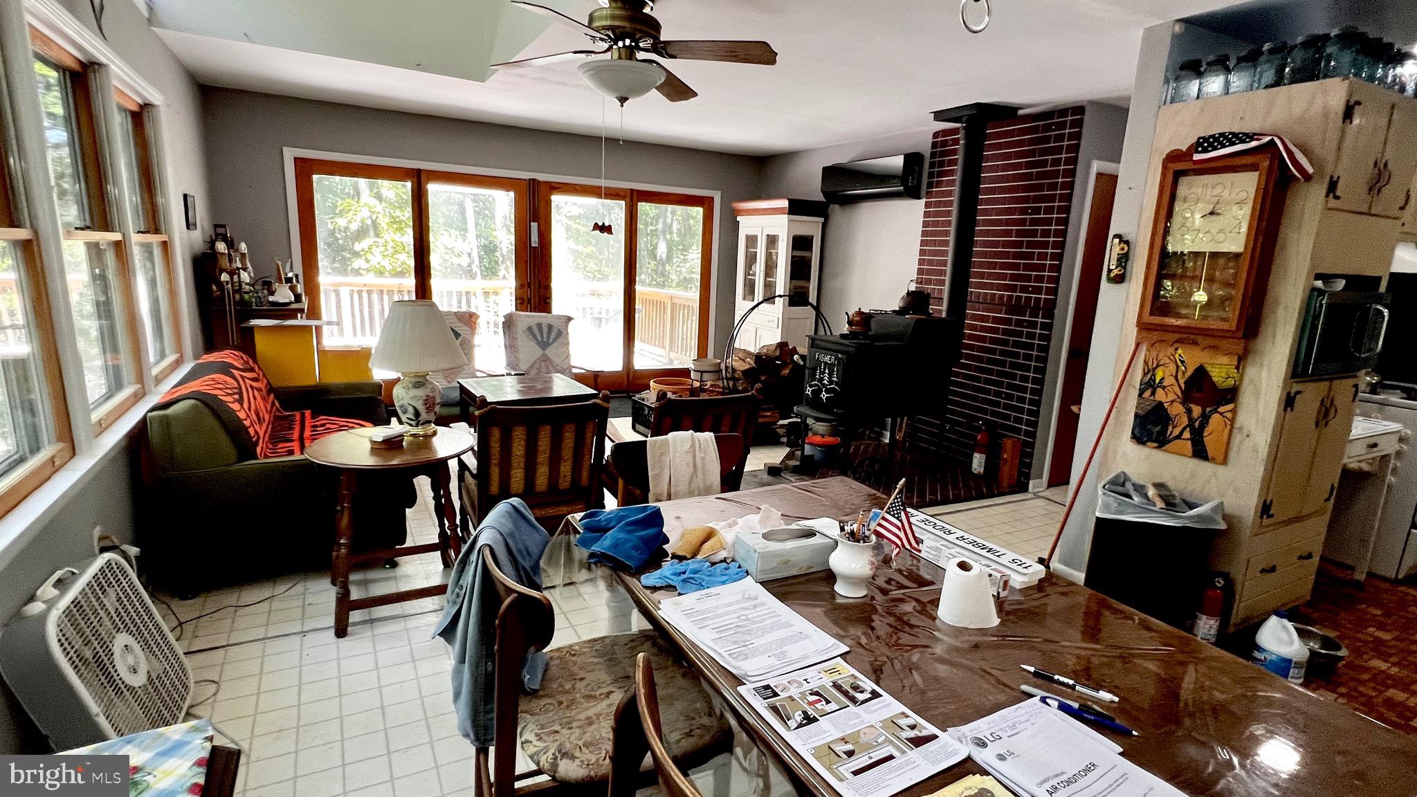 NORTH MOUNTAIN ESTATES - Residential