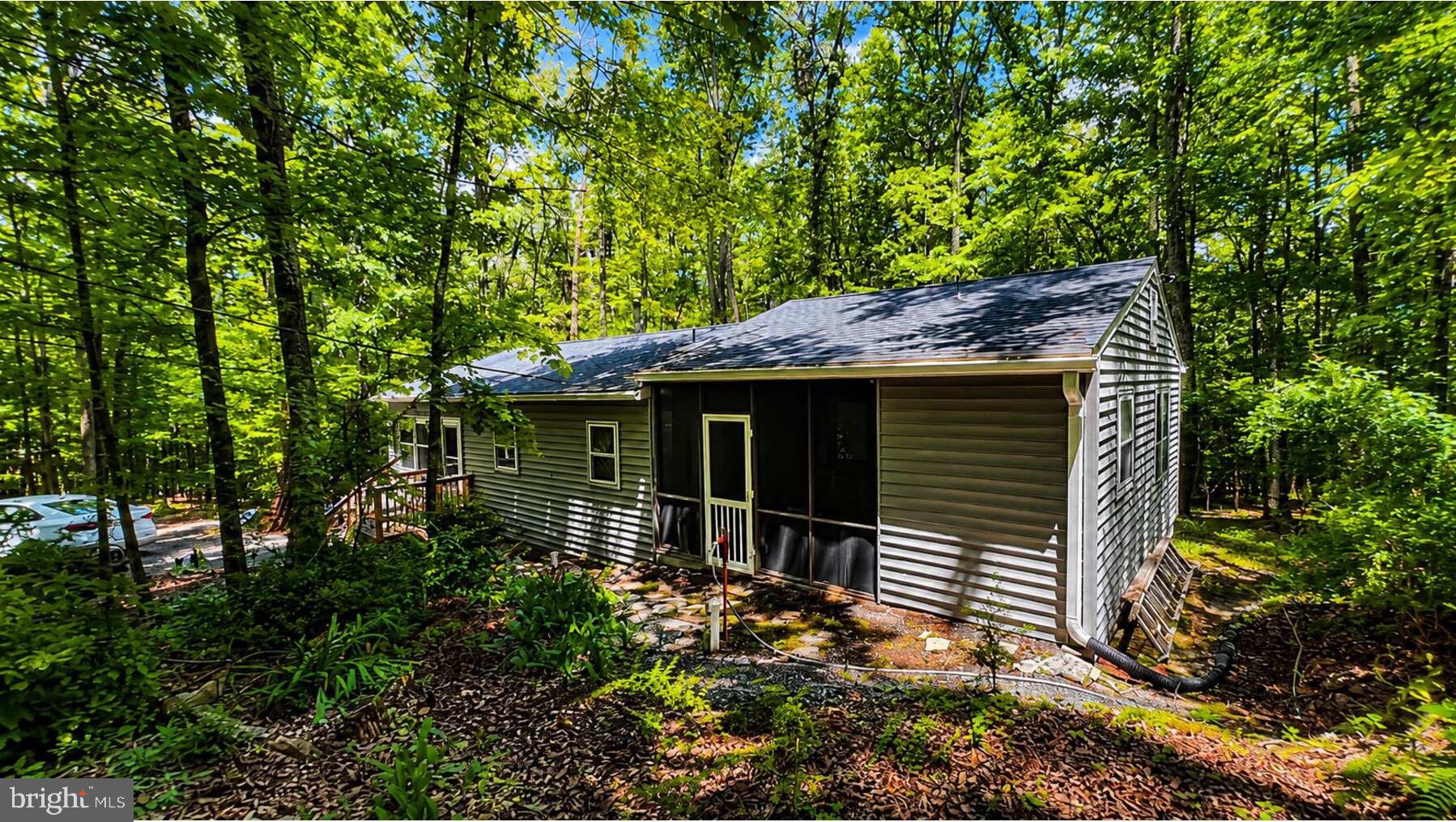 NORTH MOUNTAIN ESTATES - Residential