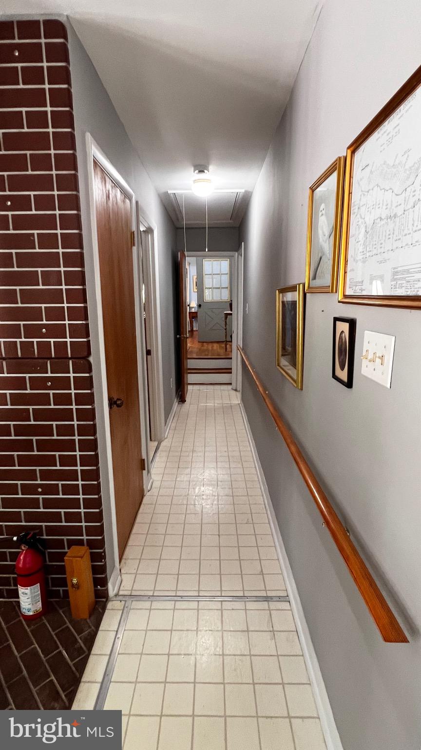 NORTH MOUNTAIN ESTATES - Residential
