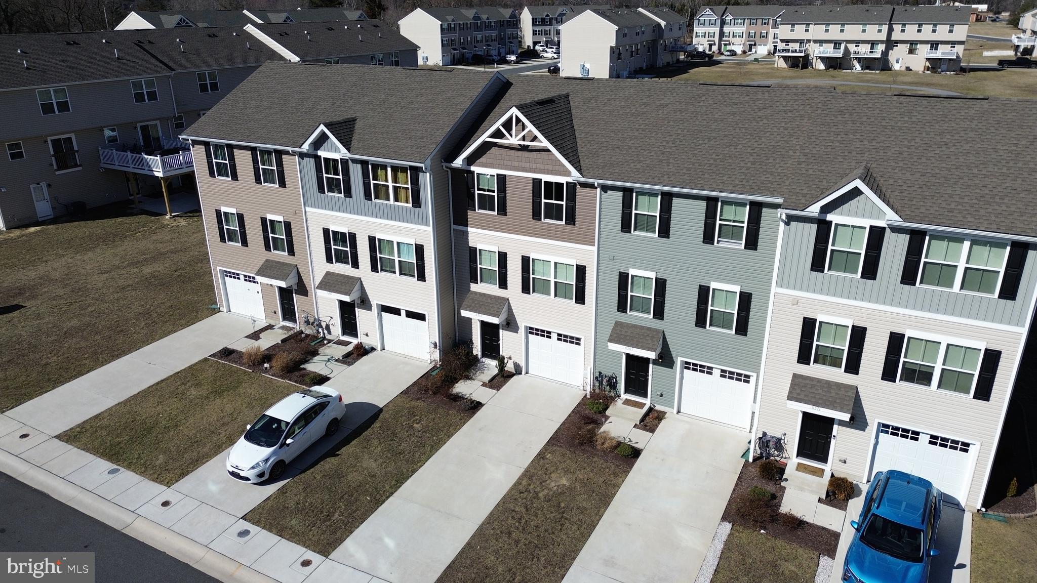 BROOKSTONE TRACE - Residential