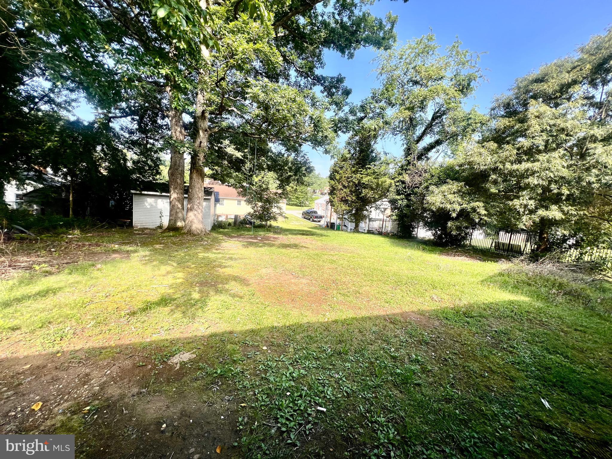 PINEHURST ESTATES - Residential