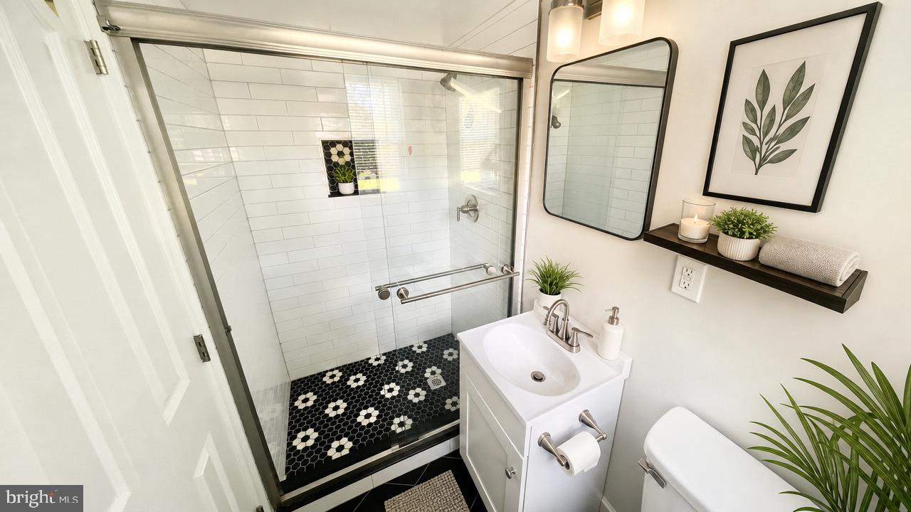 PINEHURST ESTATES - Residential