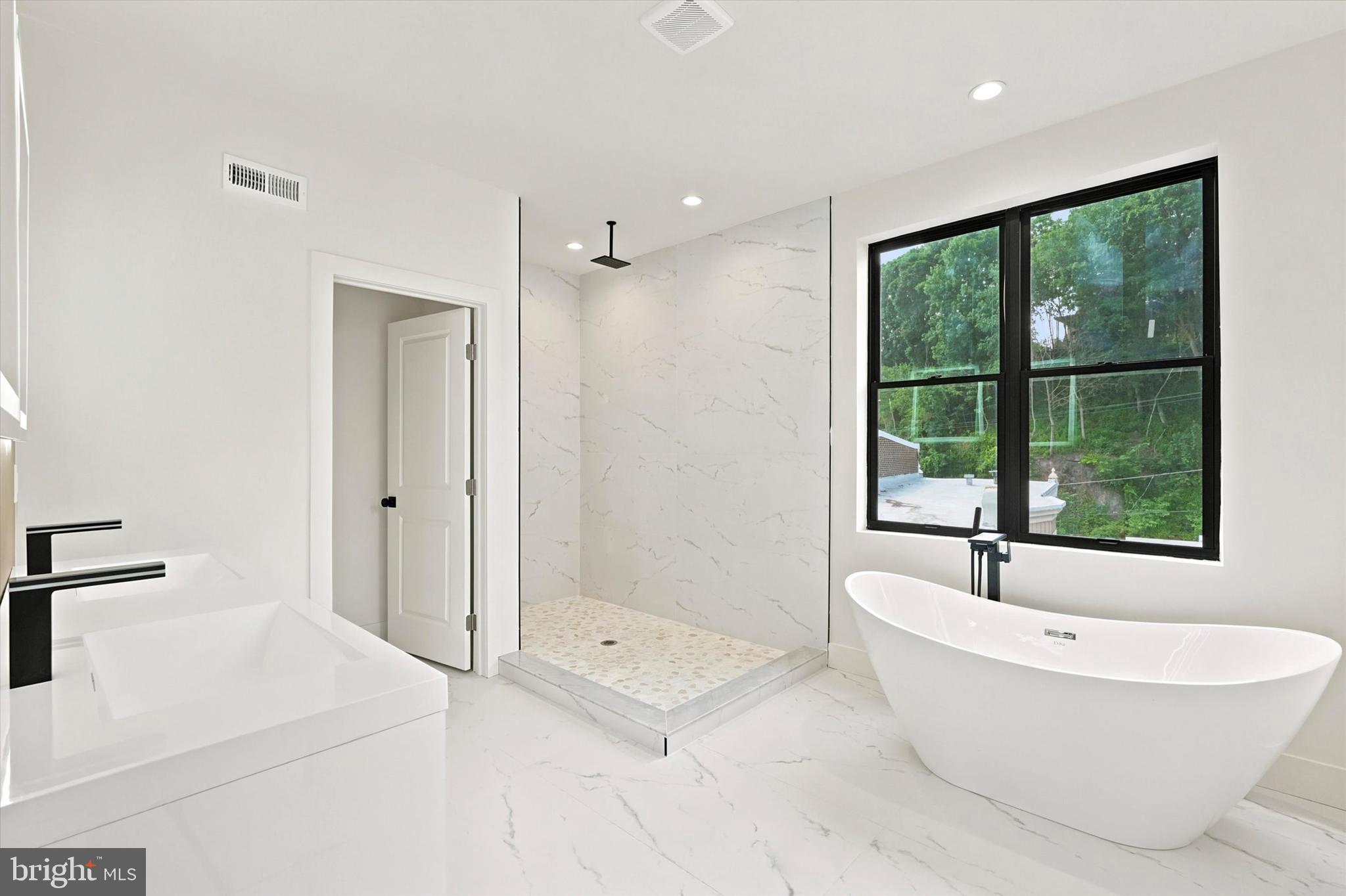 MANAYUNK - Residential
