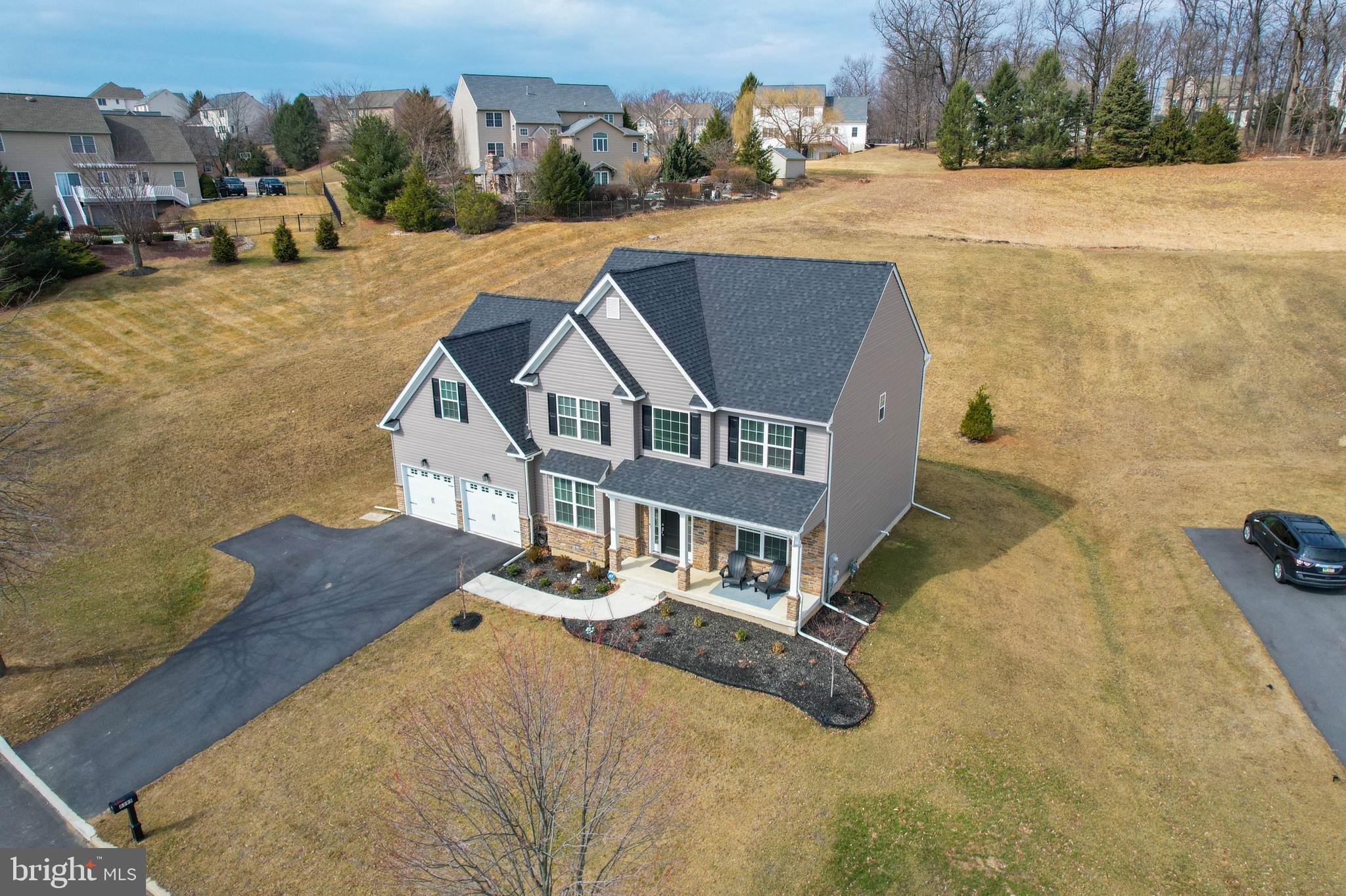 VALLEY WEST ESTATES - Residential