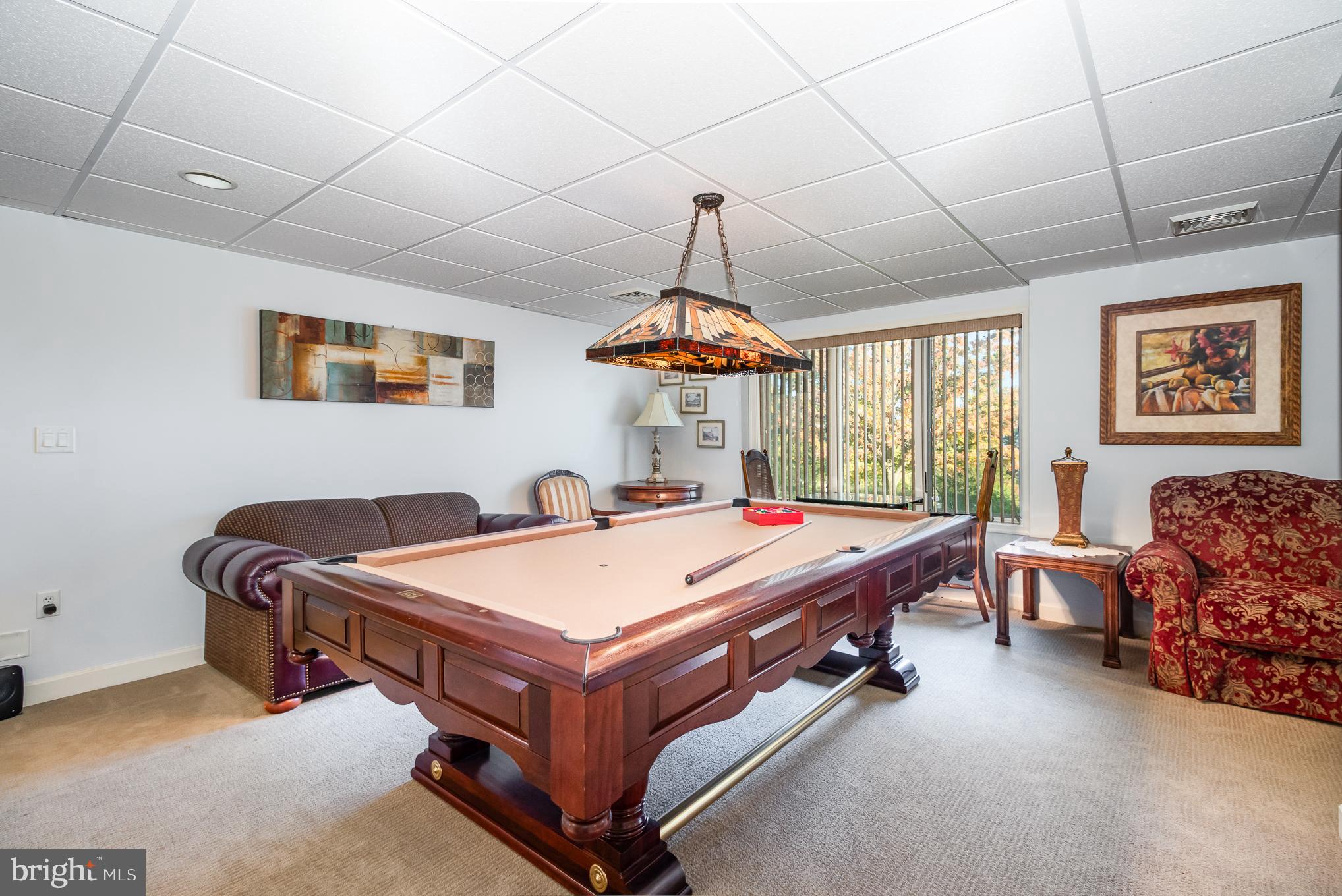 MOUNTAIN VIEW - Residential