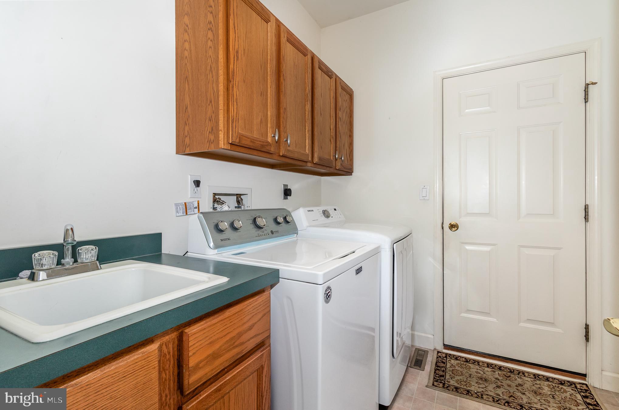MOUNTAIN VIEW - Residential