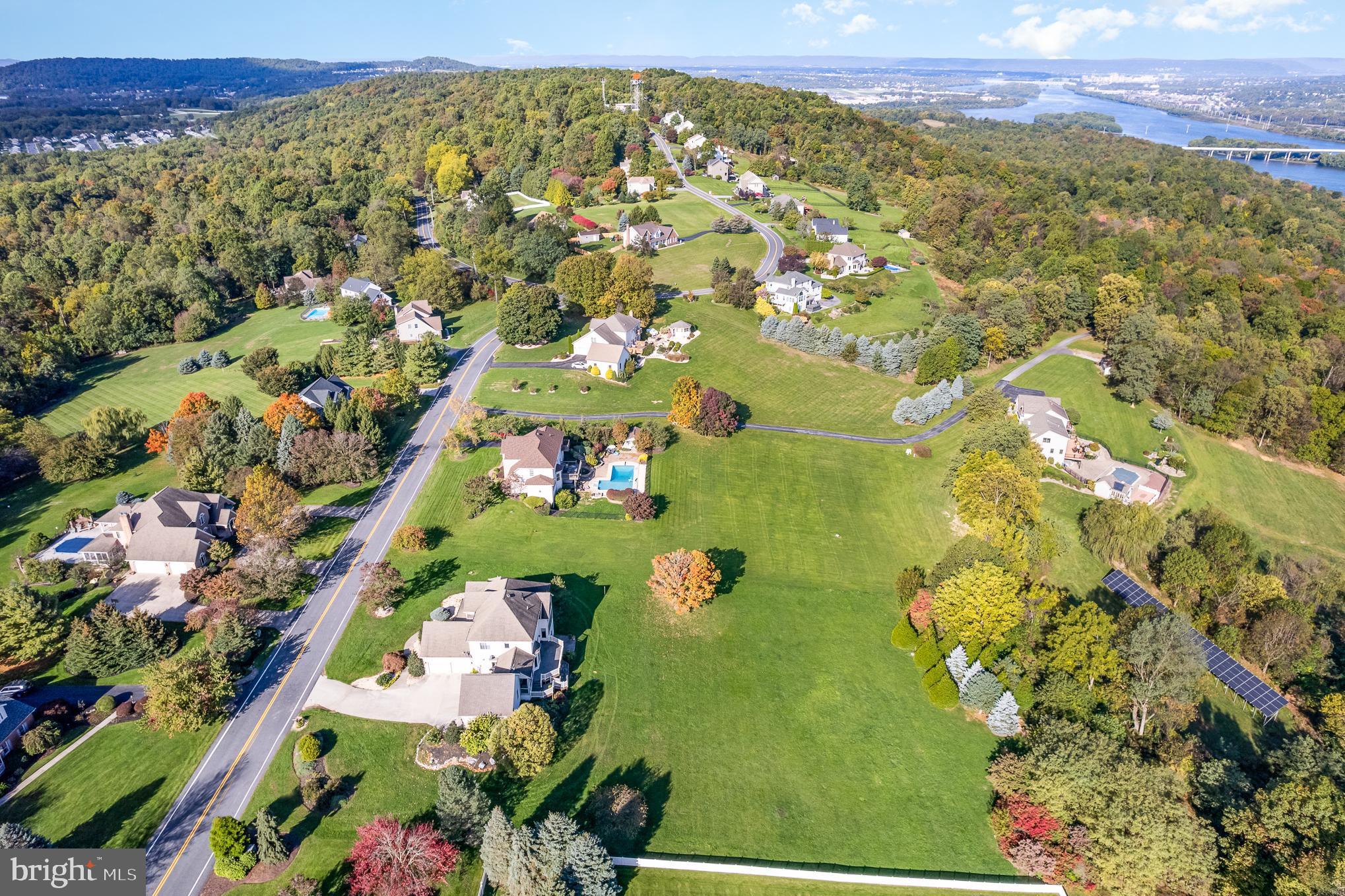 MOUNTAIN VIEW - Residential