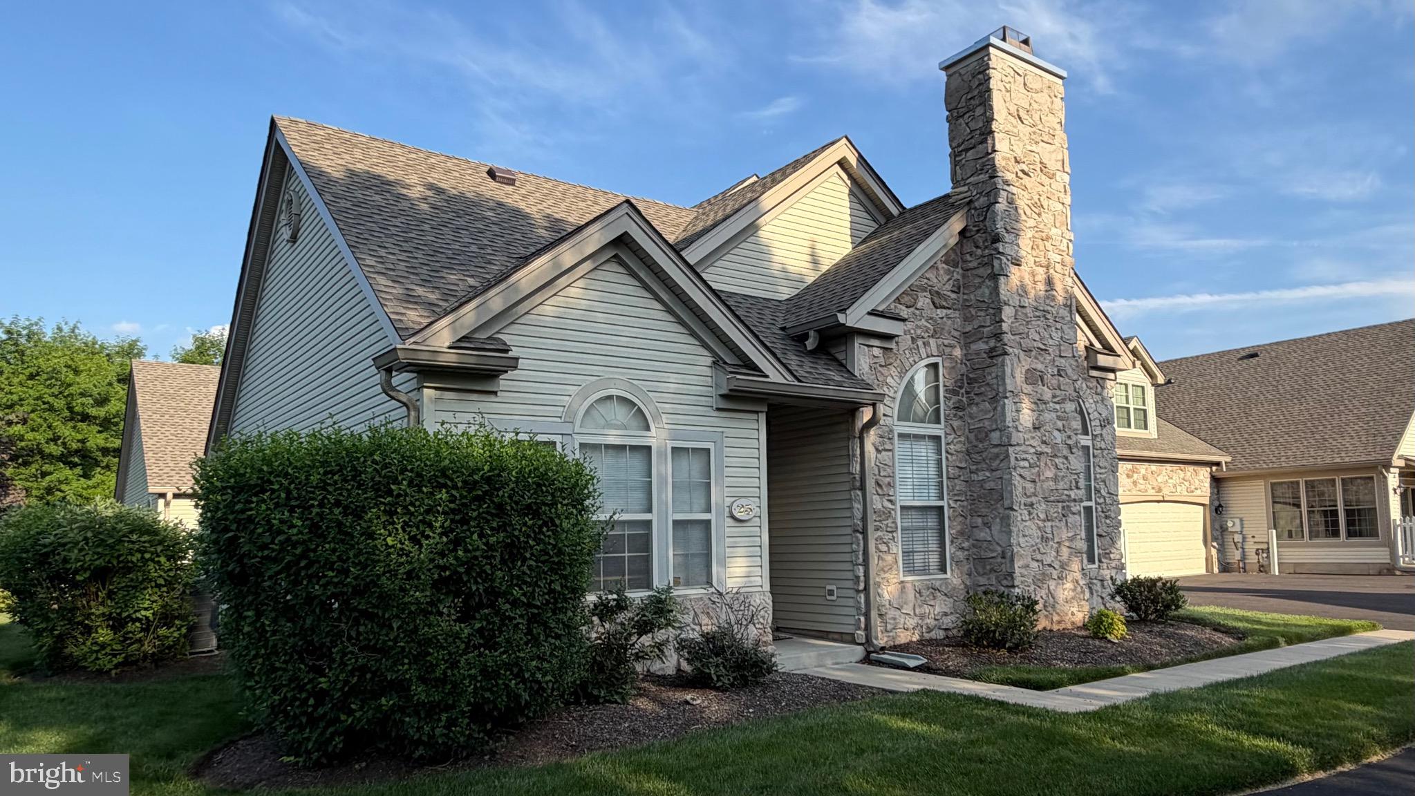 LEGACY OAKS - Residential
