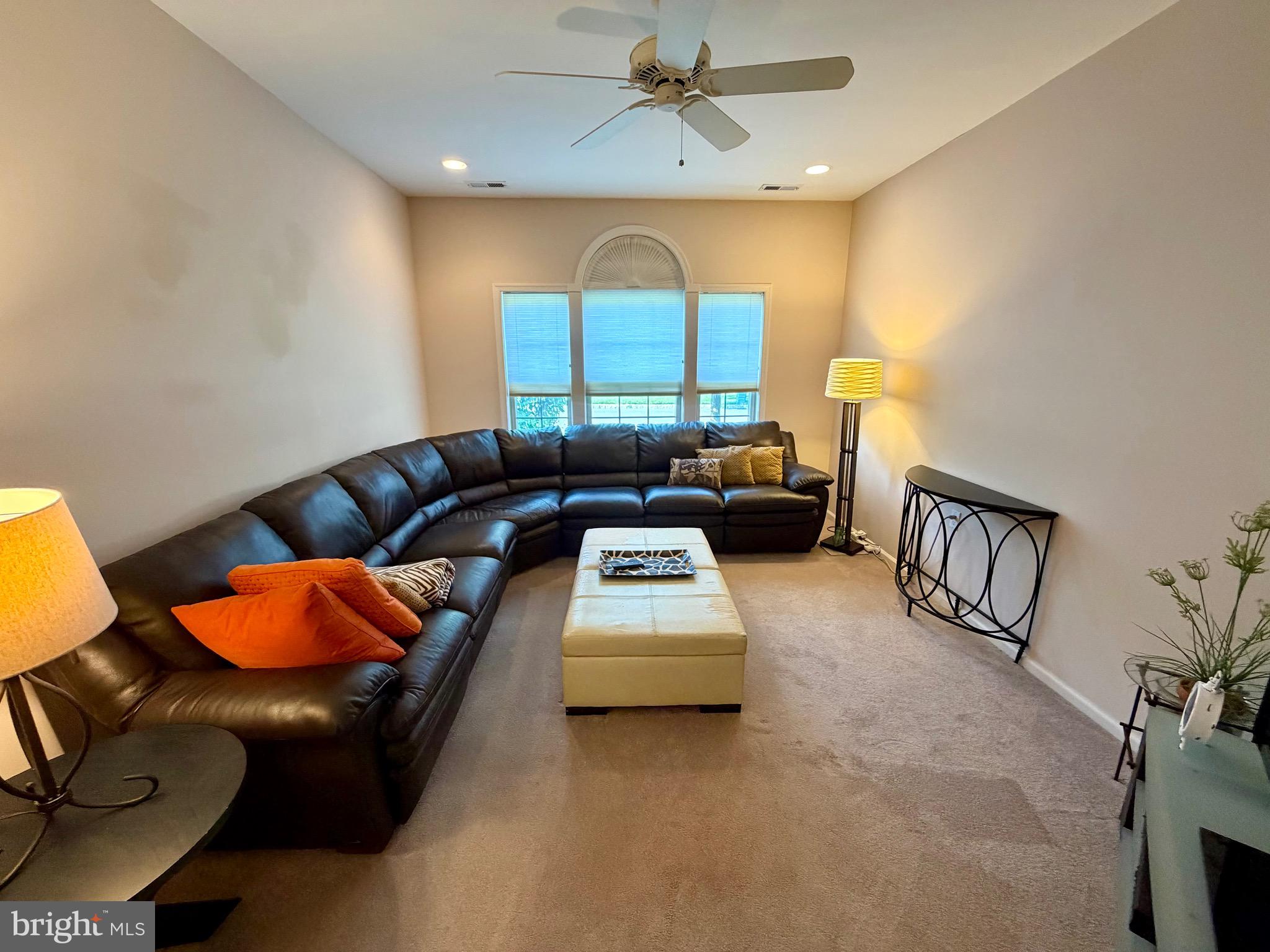 LEGACY OAKS - Residential