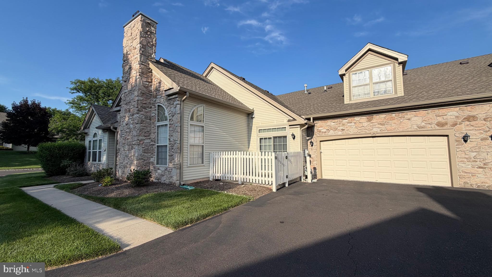 LEGACY OAKS - Residential