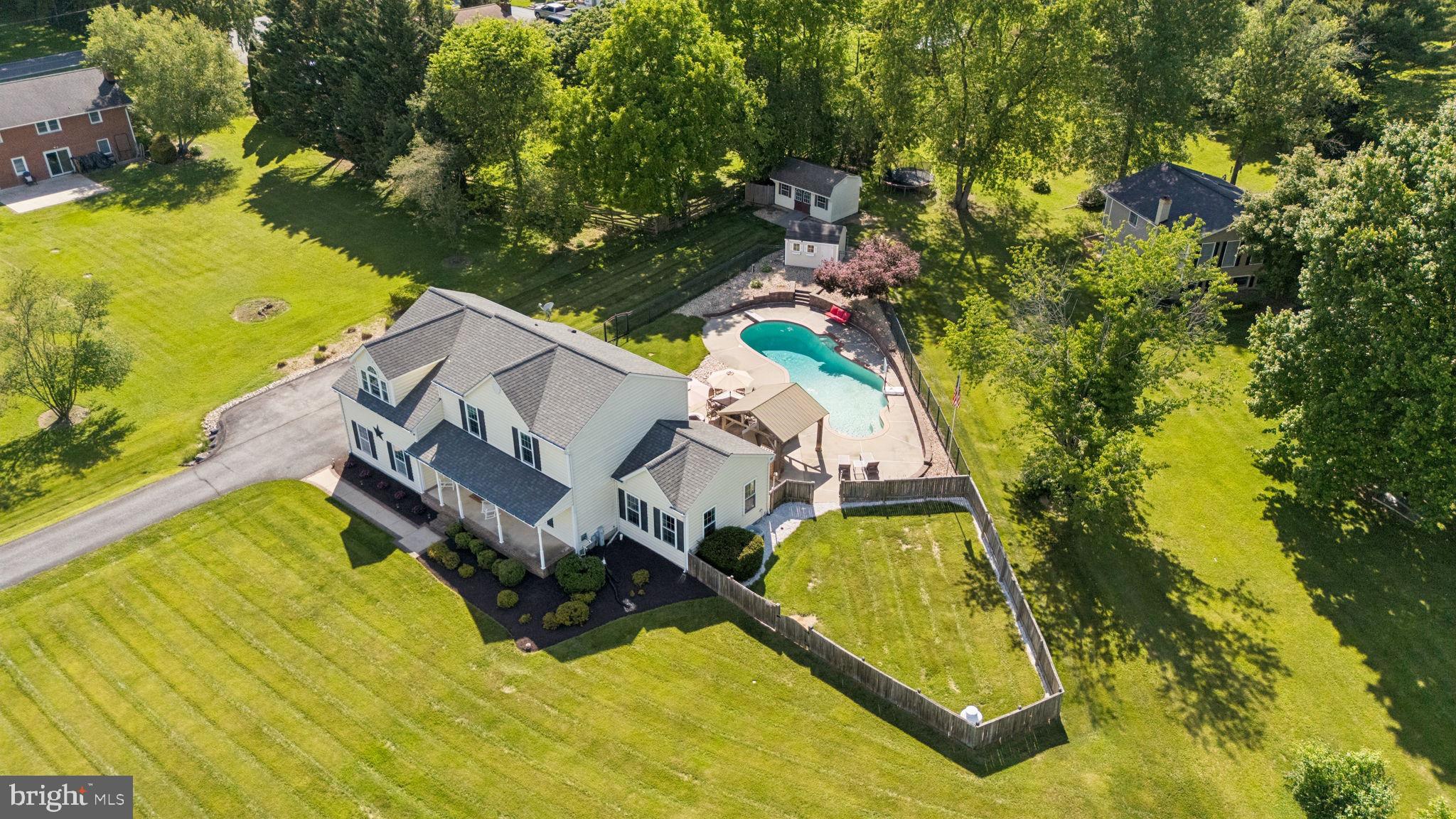 BRADDOCK MANOR - Residential