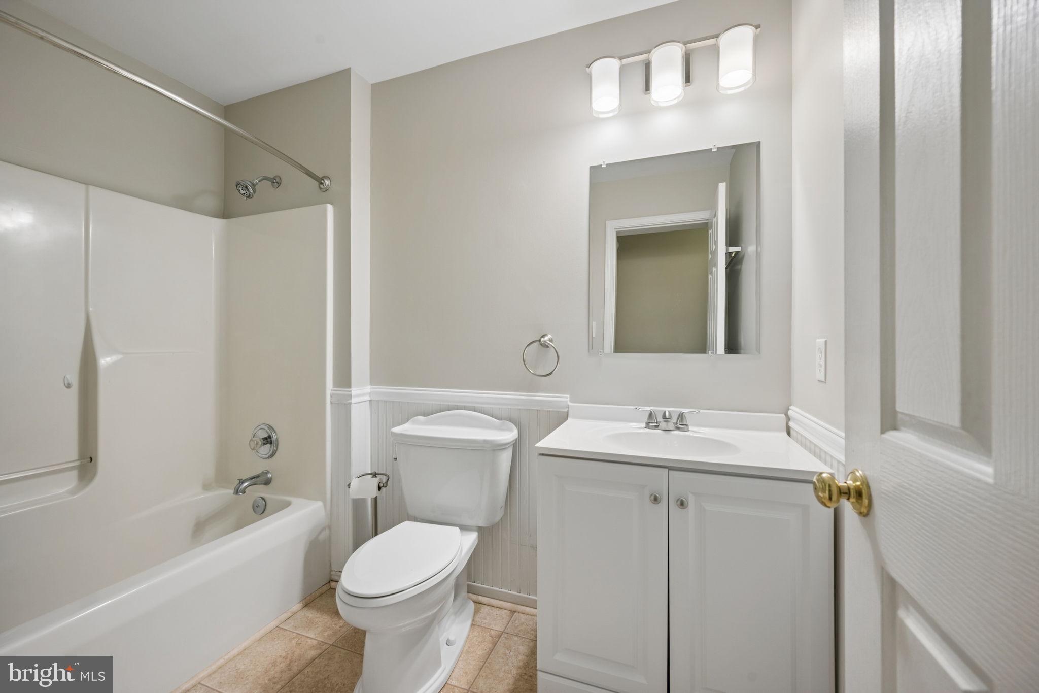 BRADDOCK MANOR - Residential