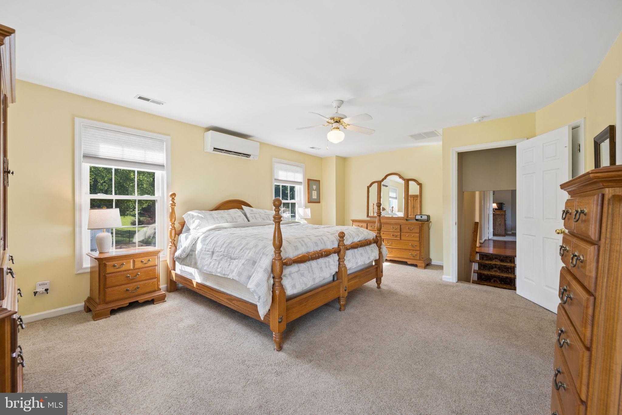 BRADDOCK MANOR - Residential