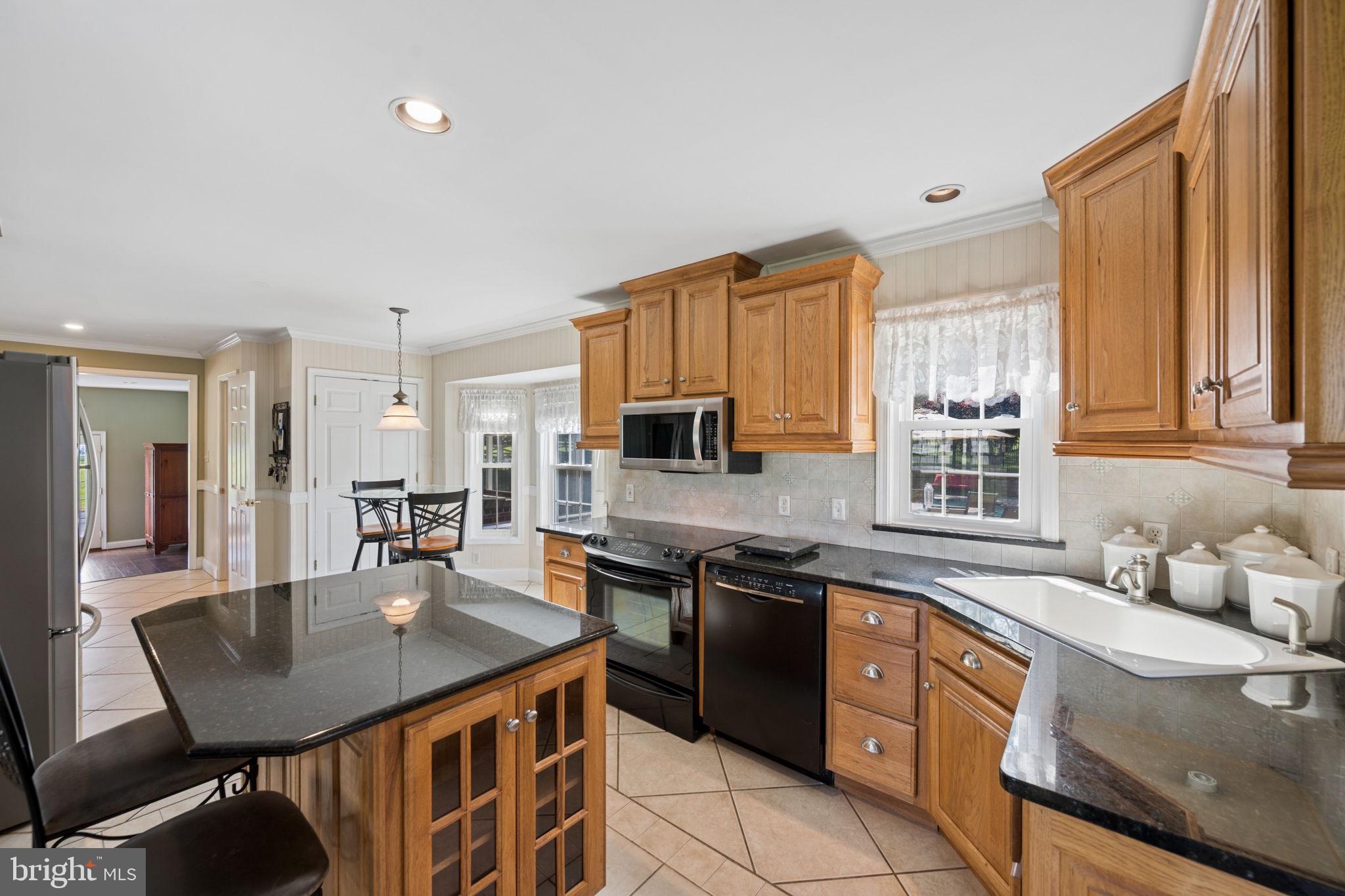 BRADDOCK MANOR - Residential
