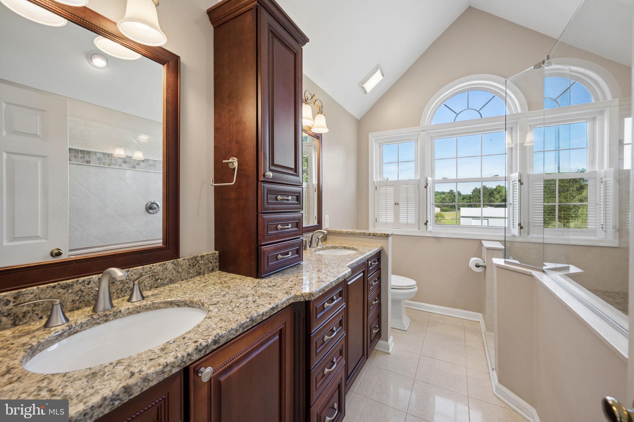 BRADDOCK MANOR - Residential