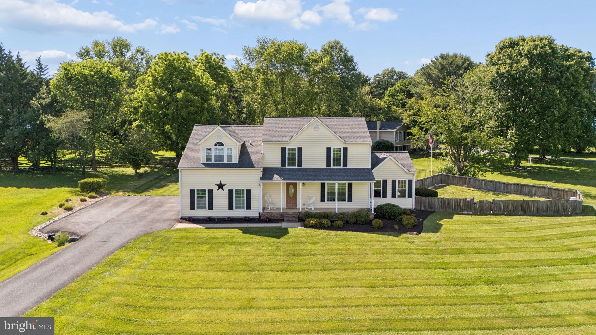 BRADDOCK MANOR - Residential