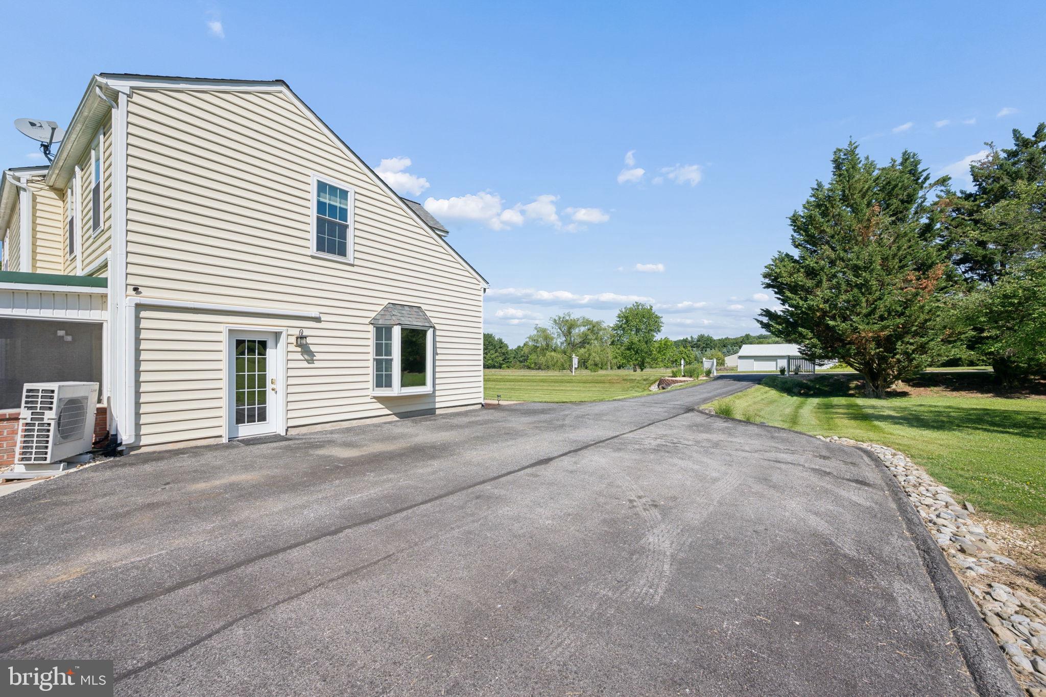 BRADDOCK MANOR - Residential