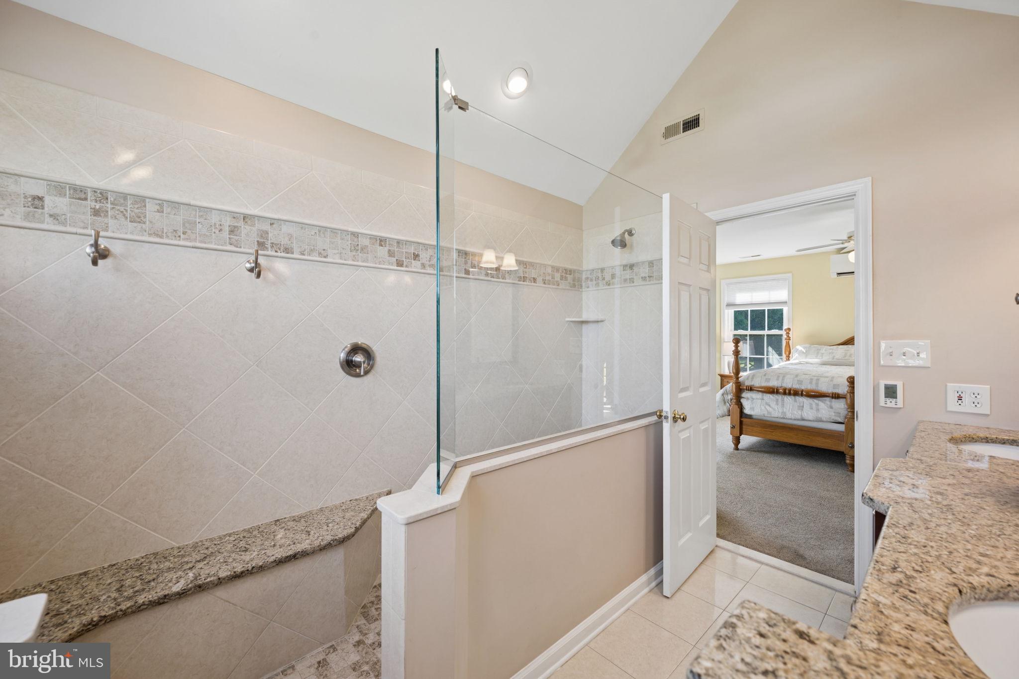 BRADDOCK MANOR - Residential