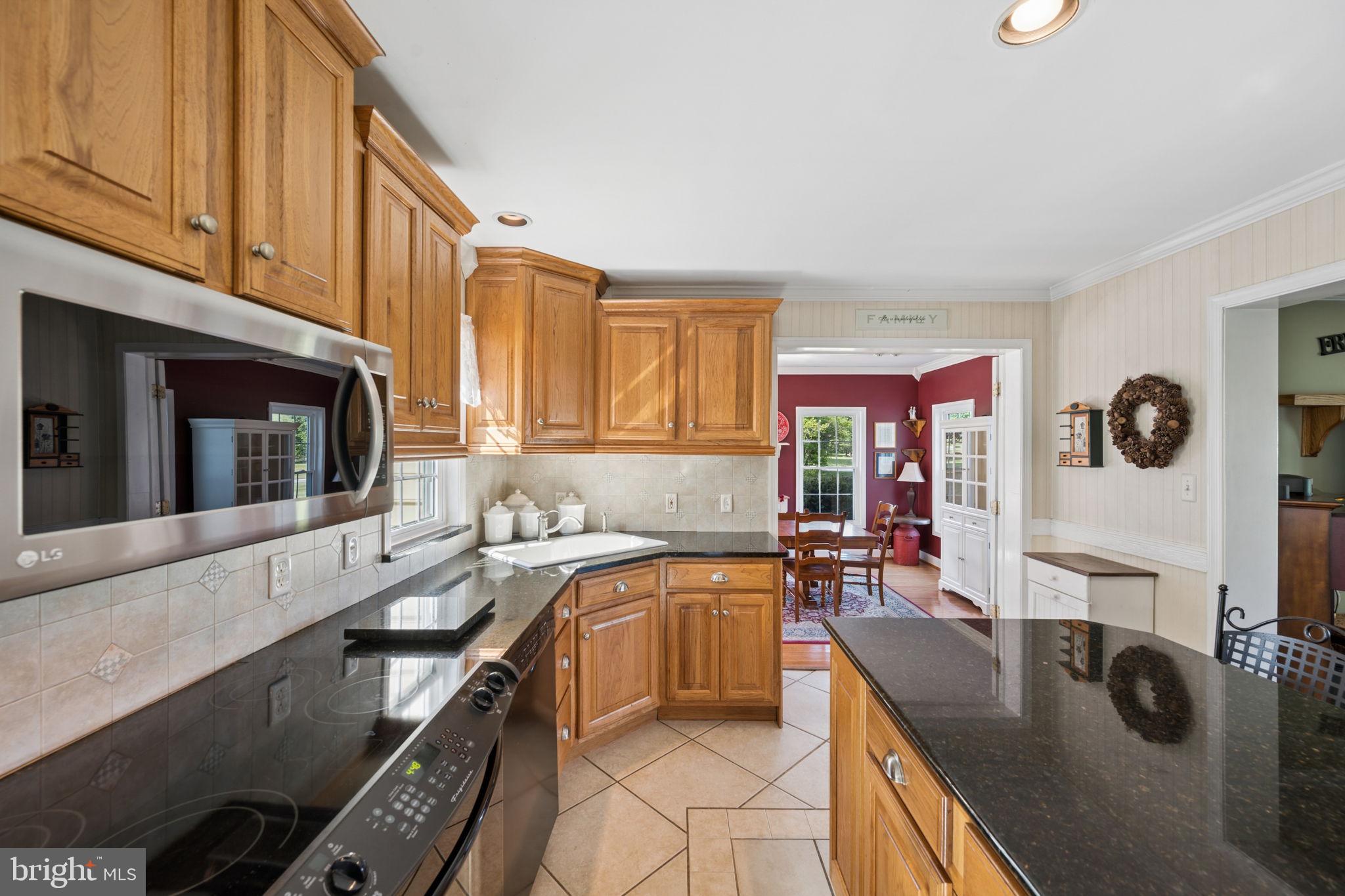 BRADDOCK MANOR - Residential