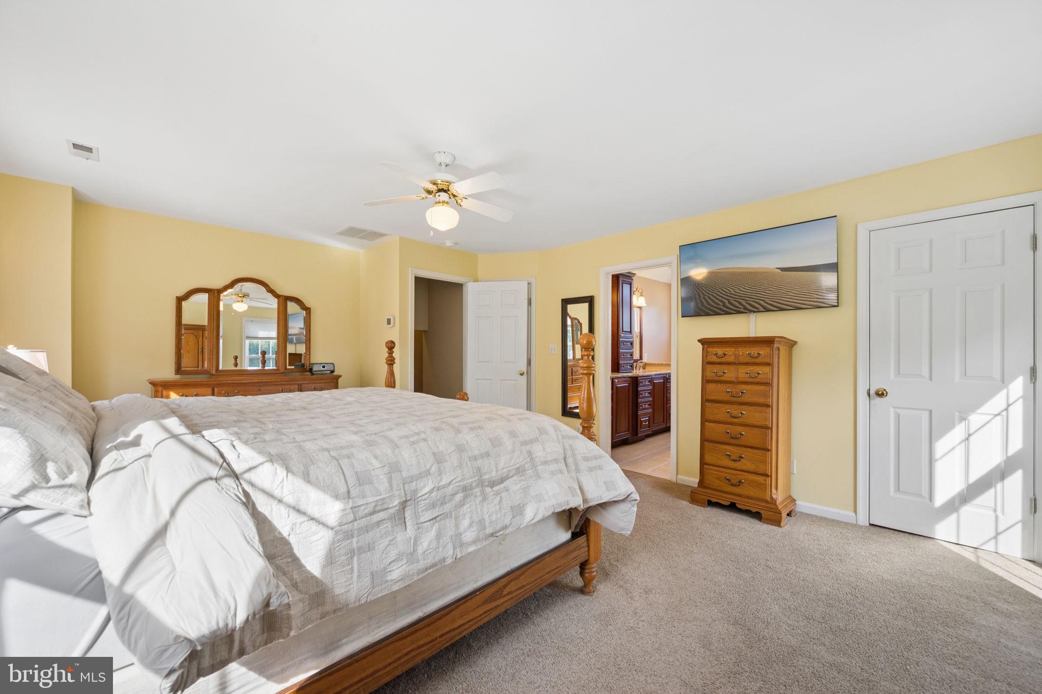 BRADDOCK MANOR - Residential