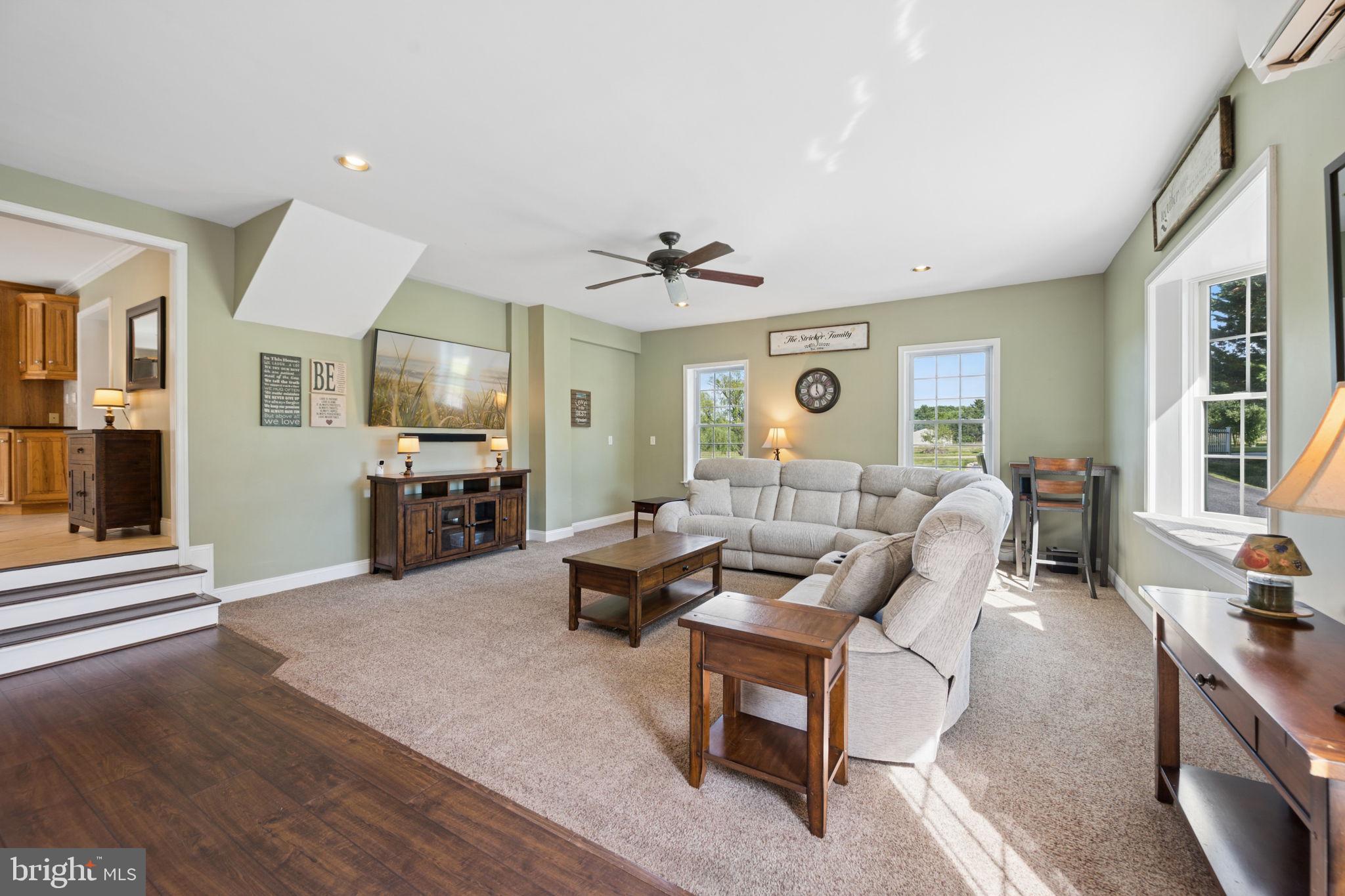 BRADDOCK MANOR - Residential