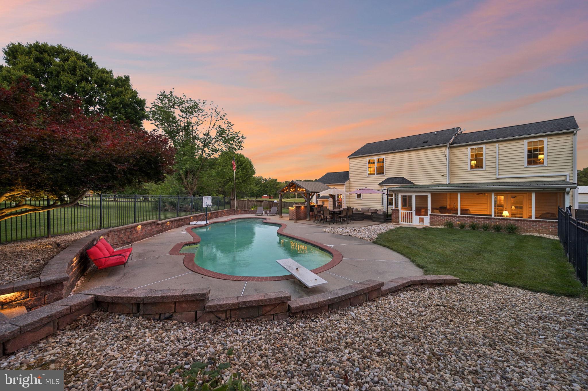 BRADDOCK MANOR - Residential