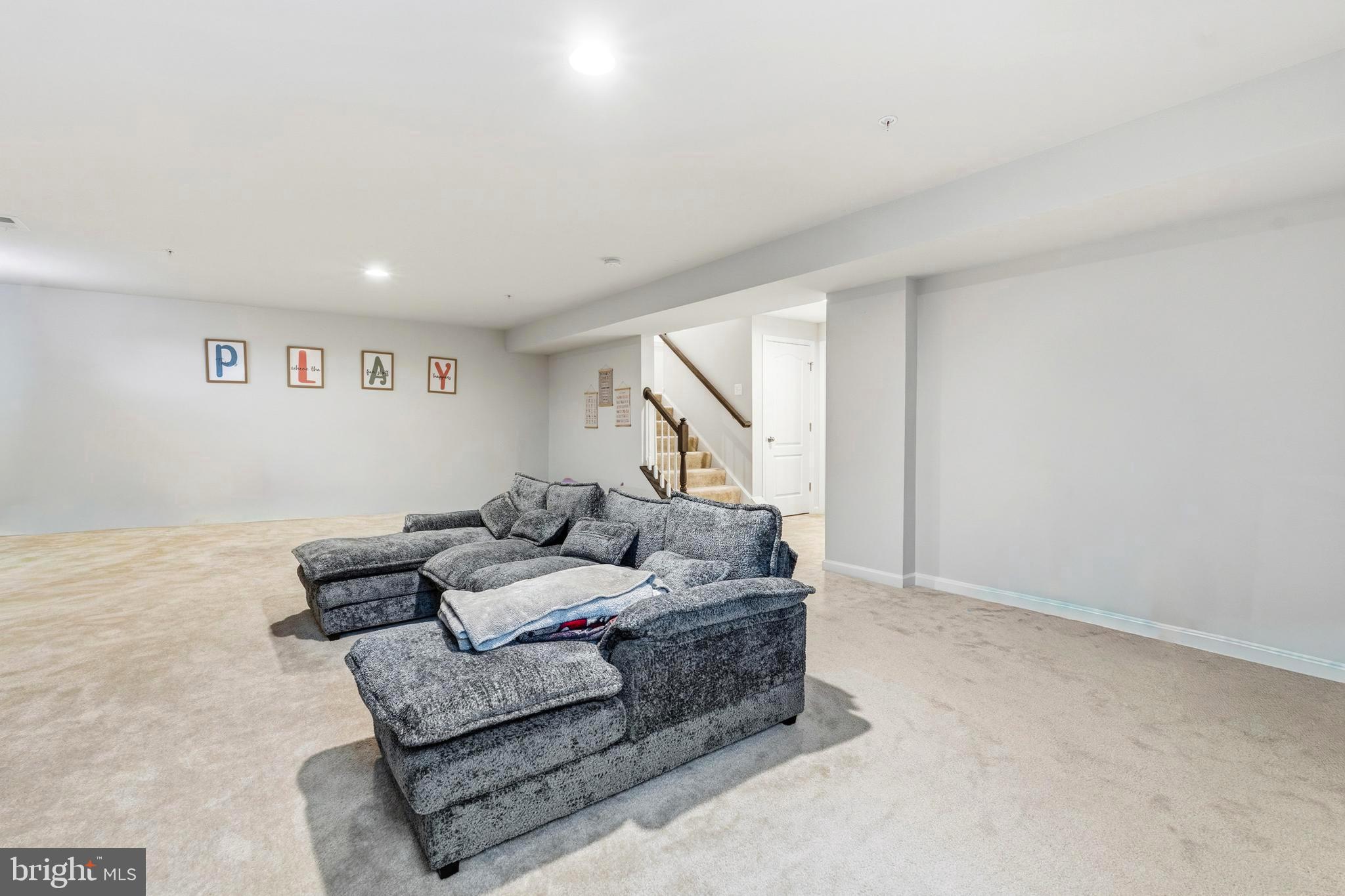 MARSHALL GROVE ESTATES - Residential