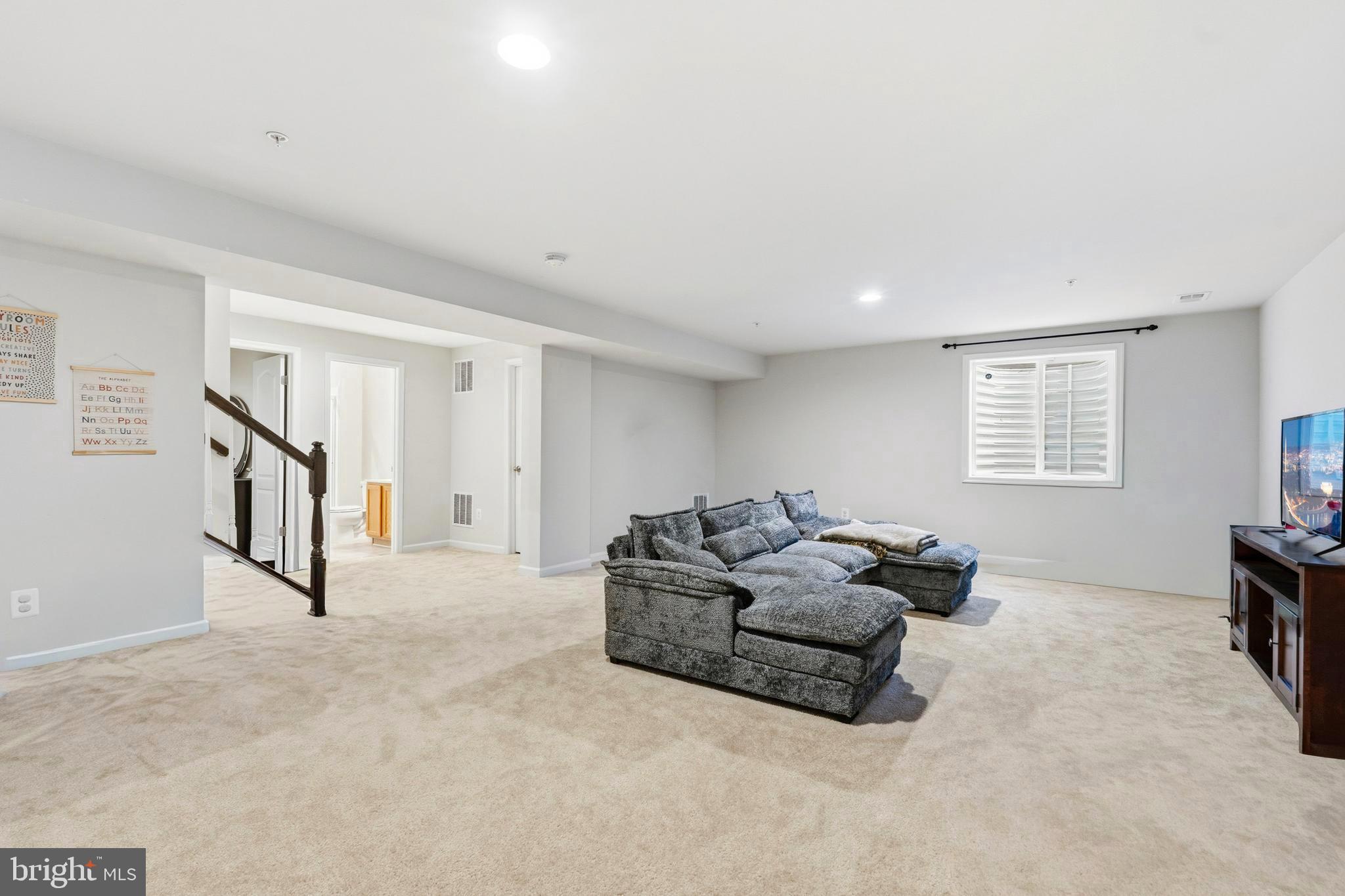 MARSHALL GROVE ESTATES - Residential