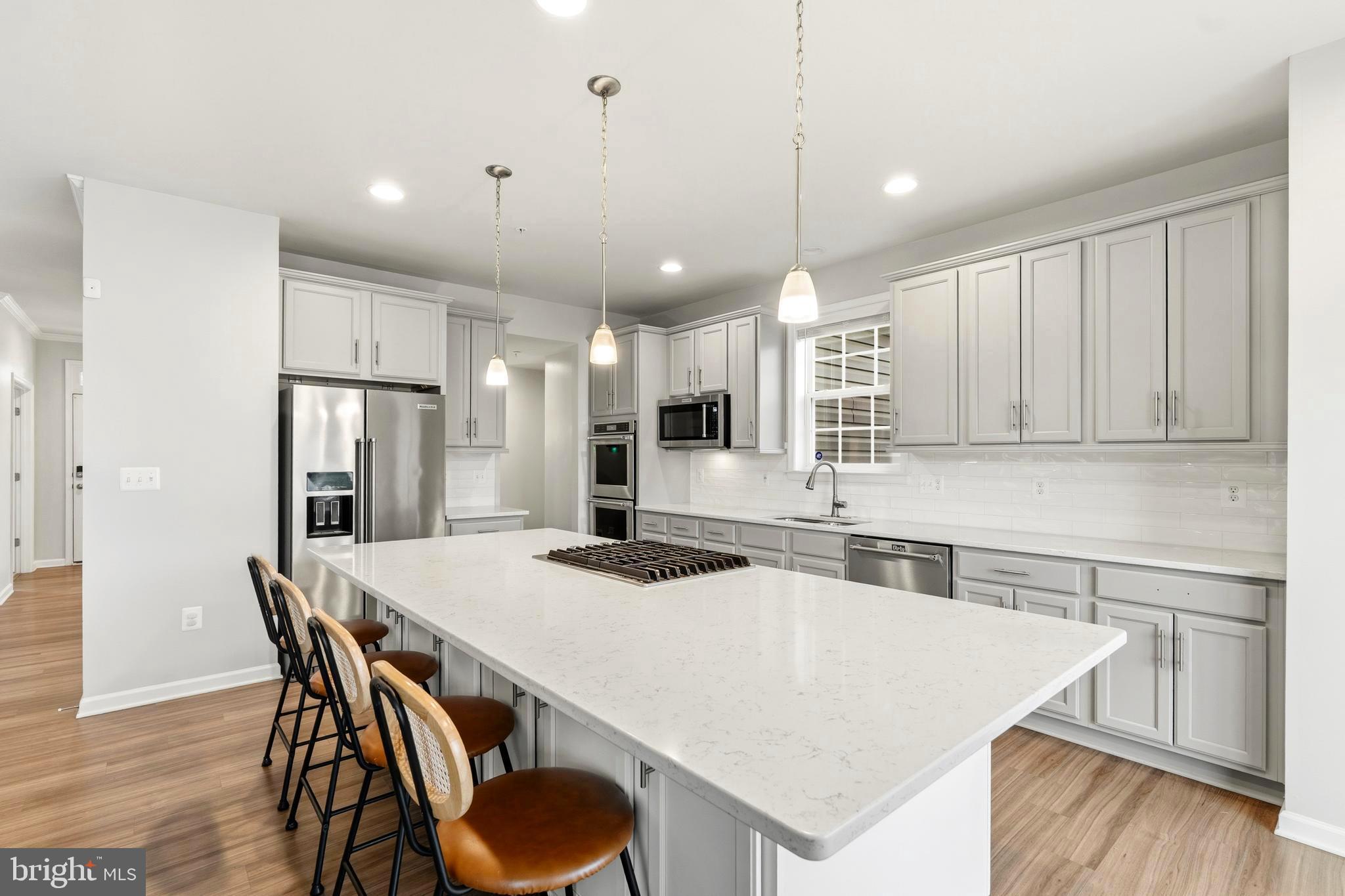 MARSHALL GROVE ESTATES - Residential