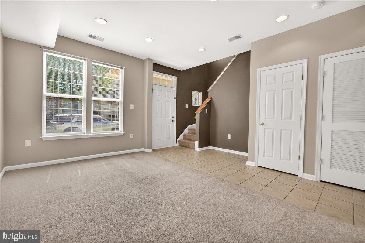 HUNTFIELD - Residential