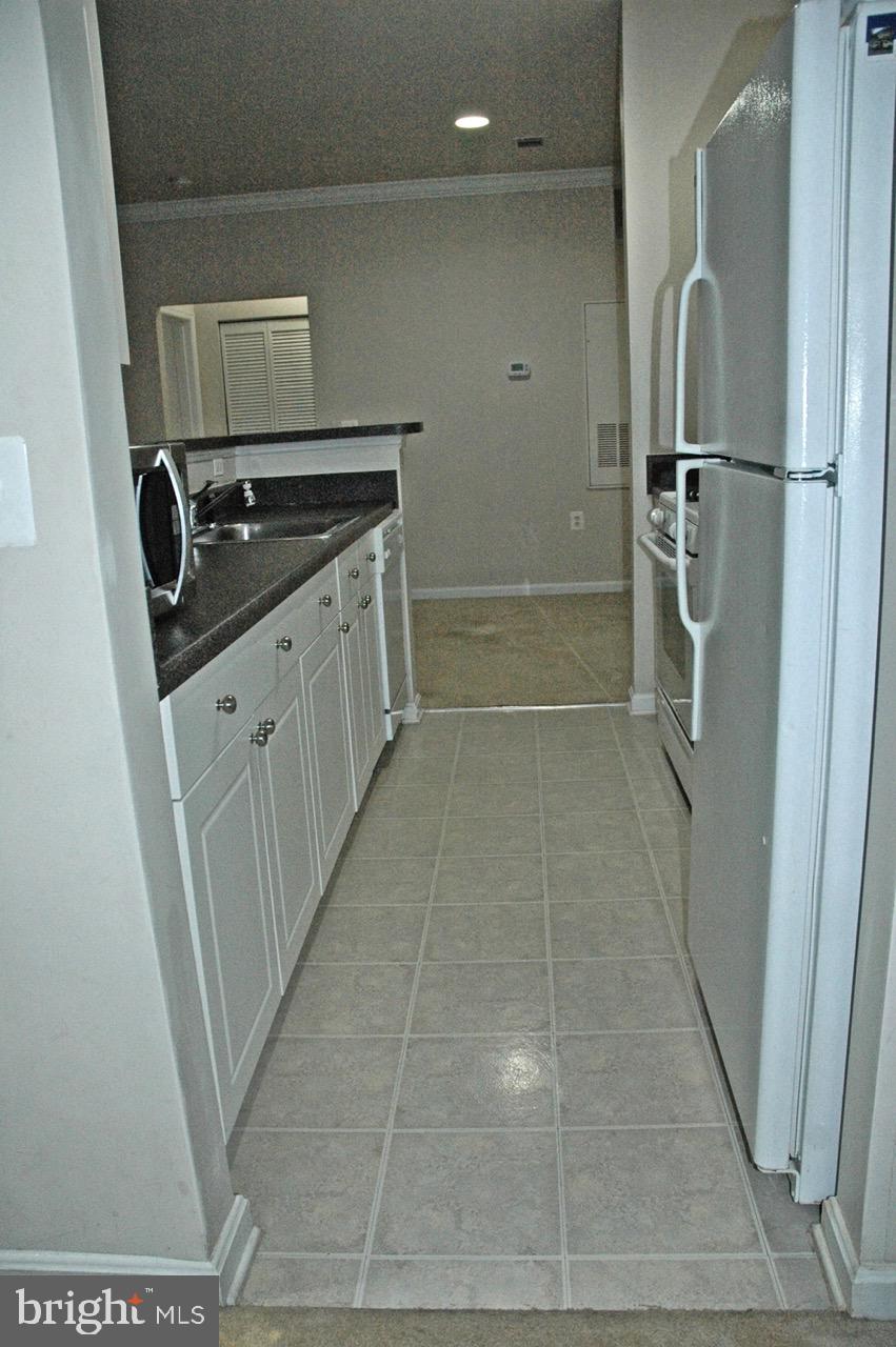 FAIR RIDGE - Residential Lease