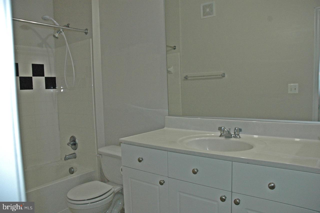 FAIR RIDGE - Residential Lease