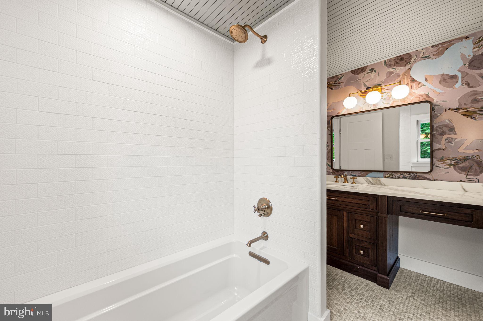 GLEN OLEY FARMS - Residential