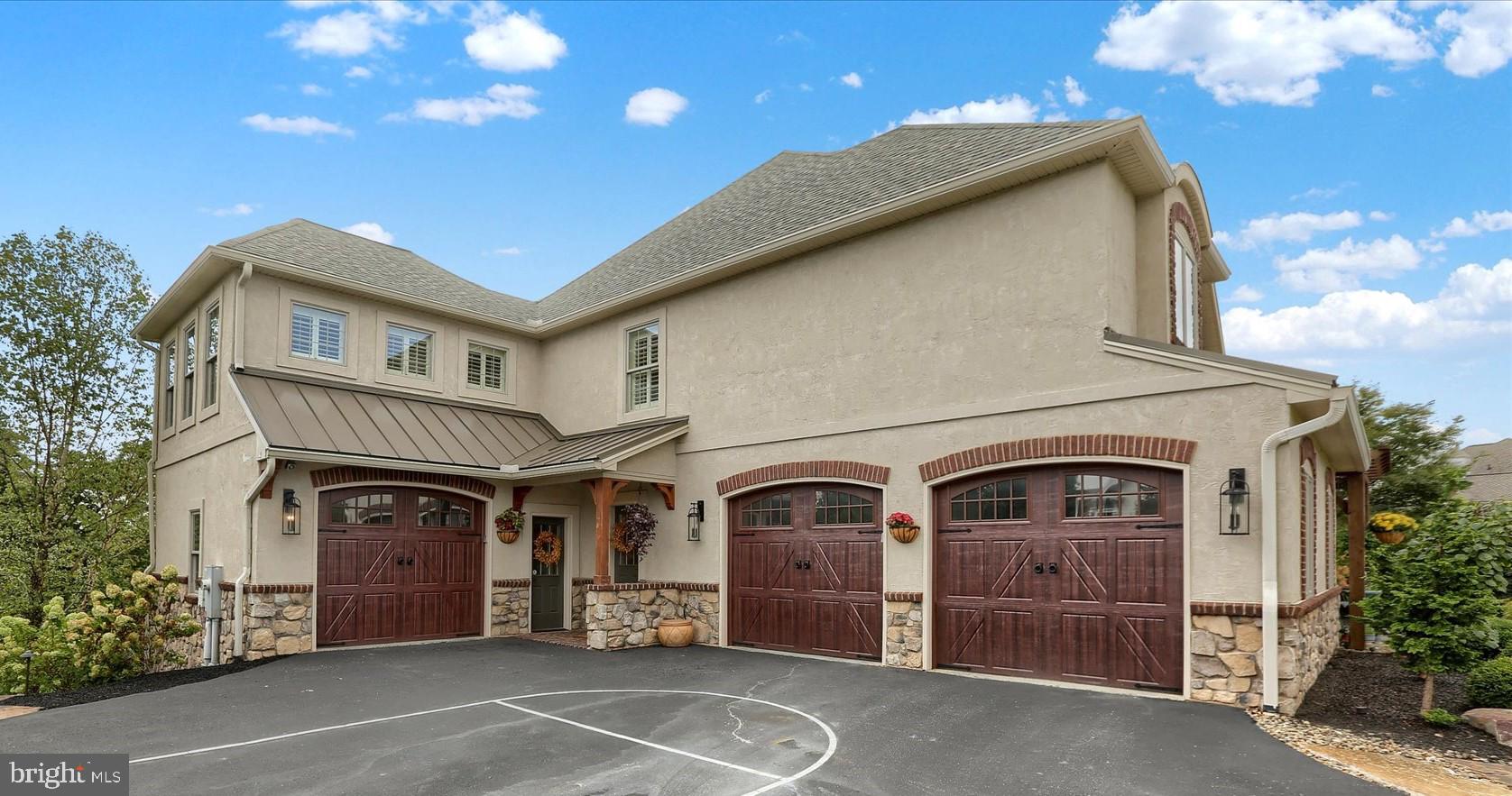 BRAEBURN ESTATES - Residential