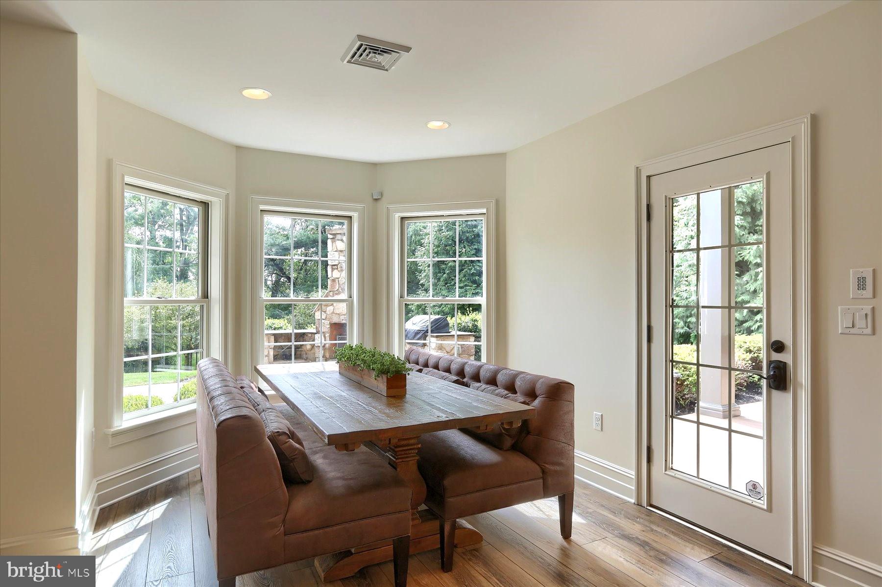 BRAEBURN ESTATES - Residential