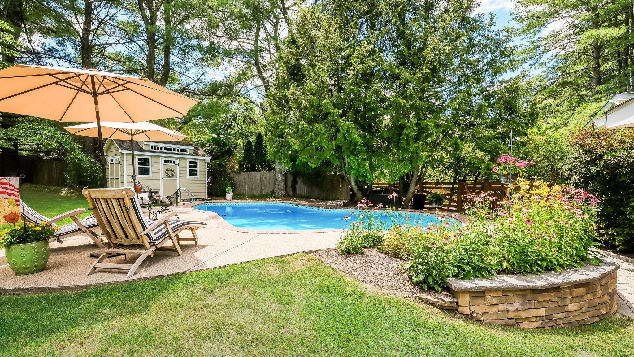 SPRING VALLEY - Residential