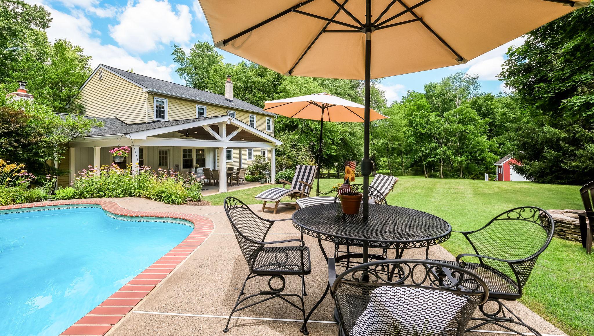 SPRING VALLEY - Residential