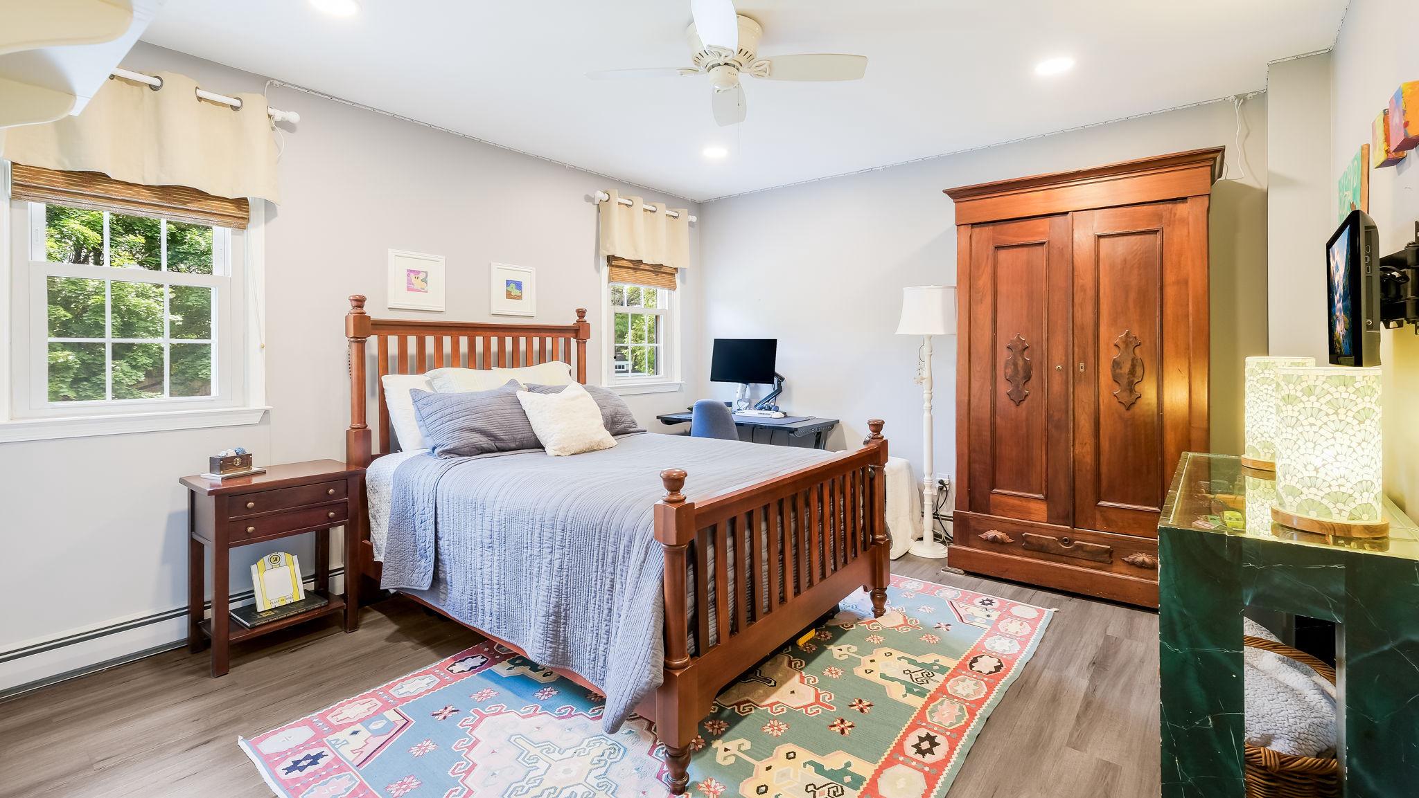 SPRING VALLEY - Residential