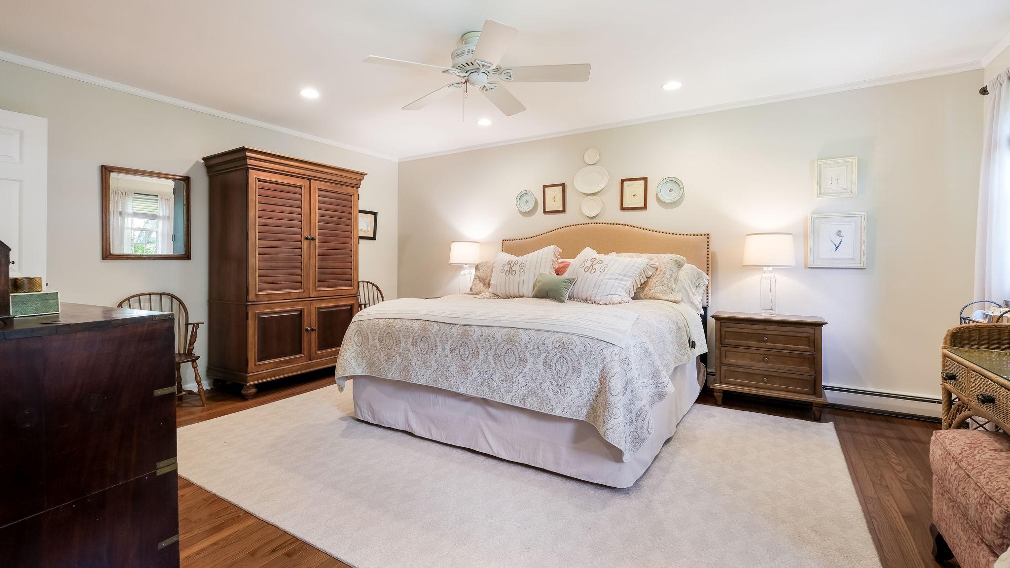 SPRING VALLEY - Residential