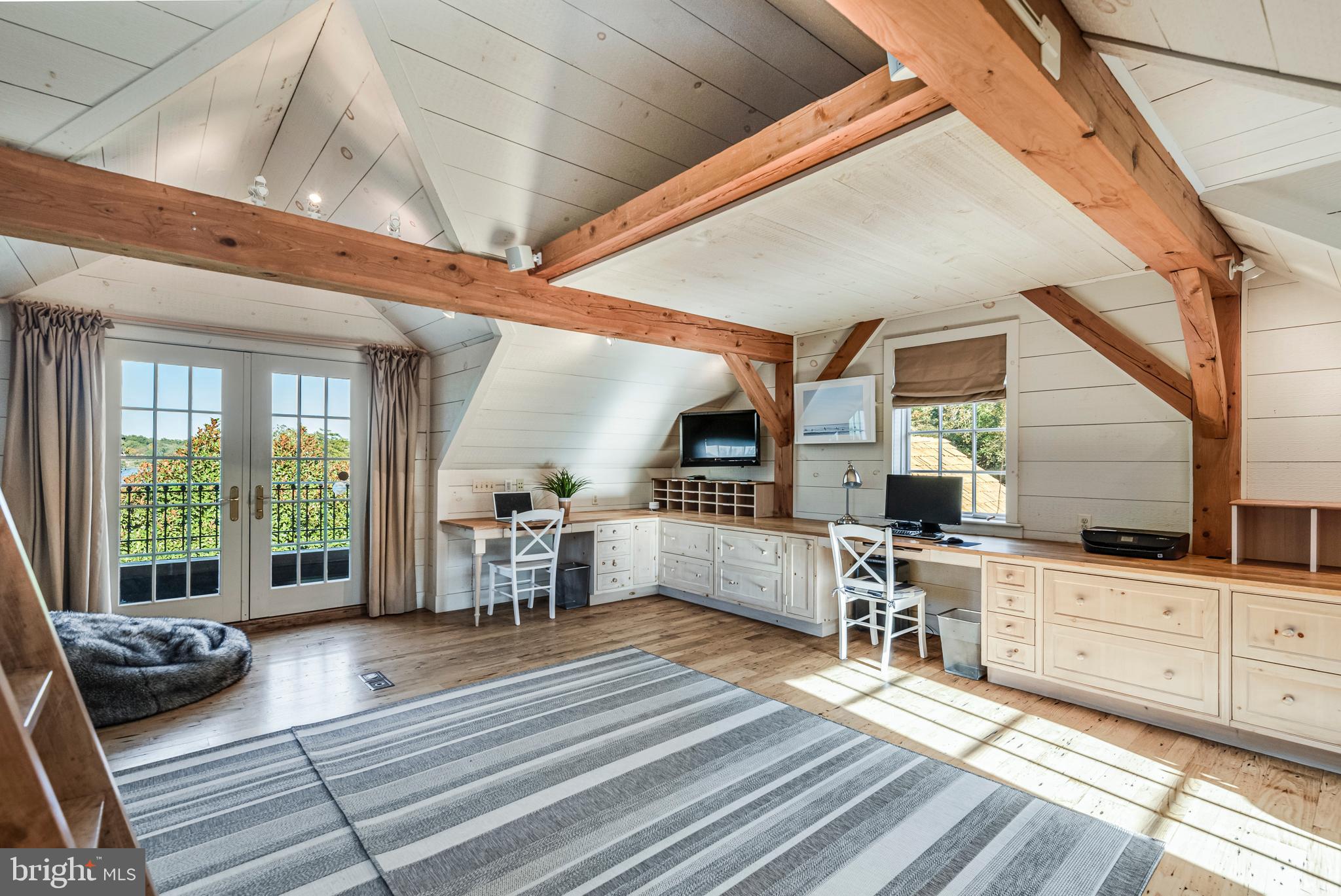 WARDOUR - Residential