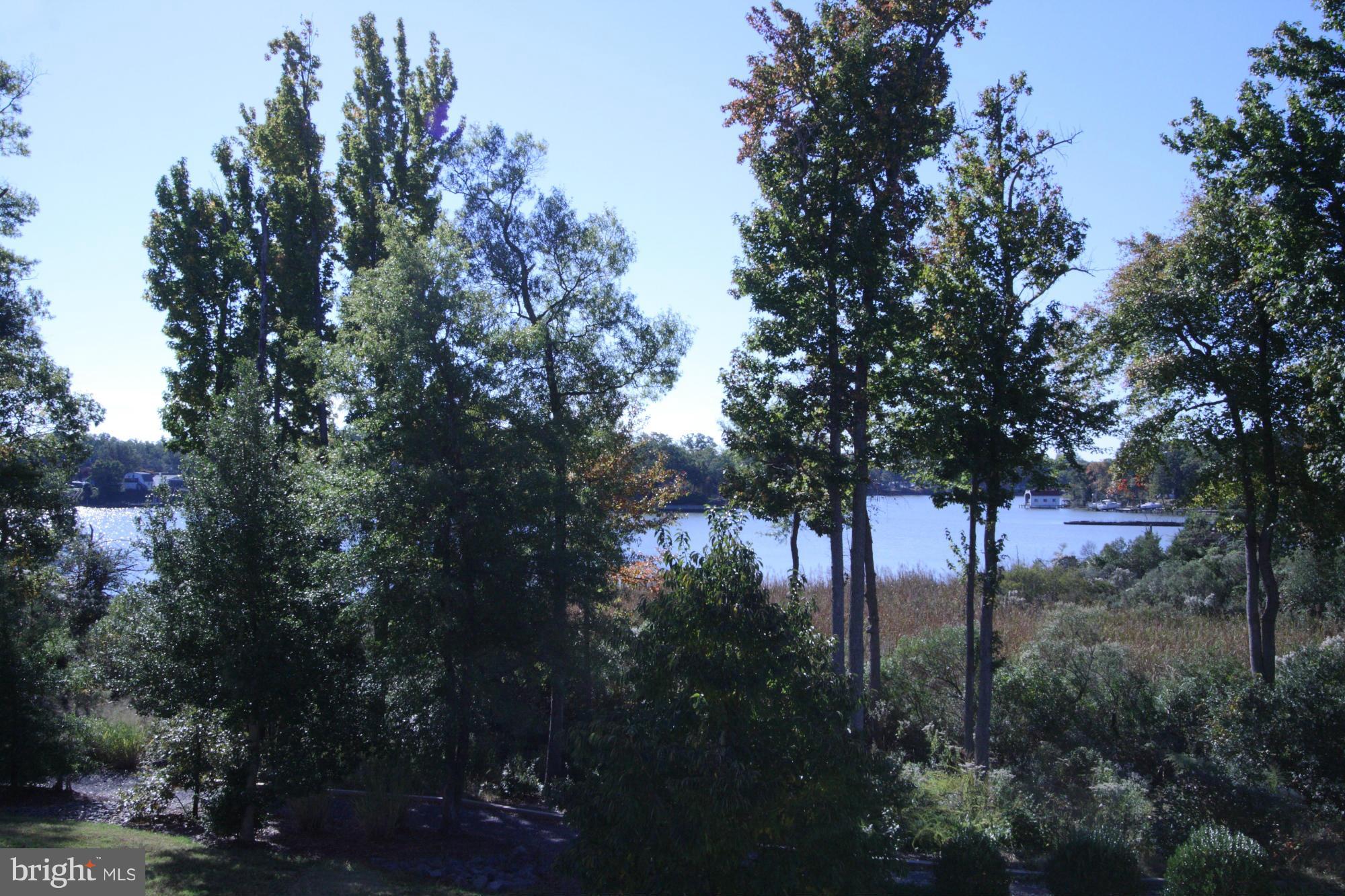 MONROE POINT - Residential