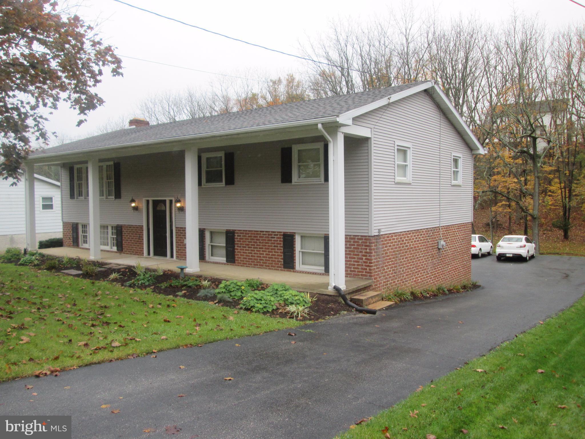 ARLINGTON PARK - Residential