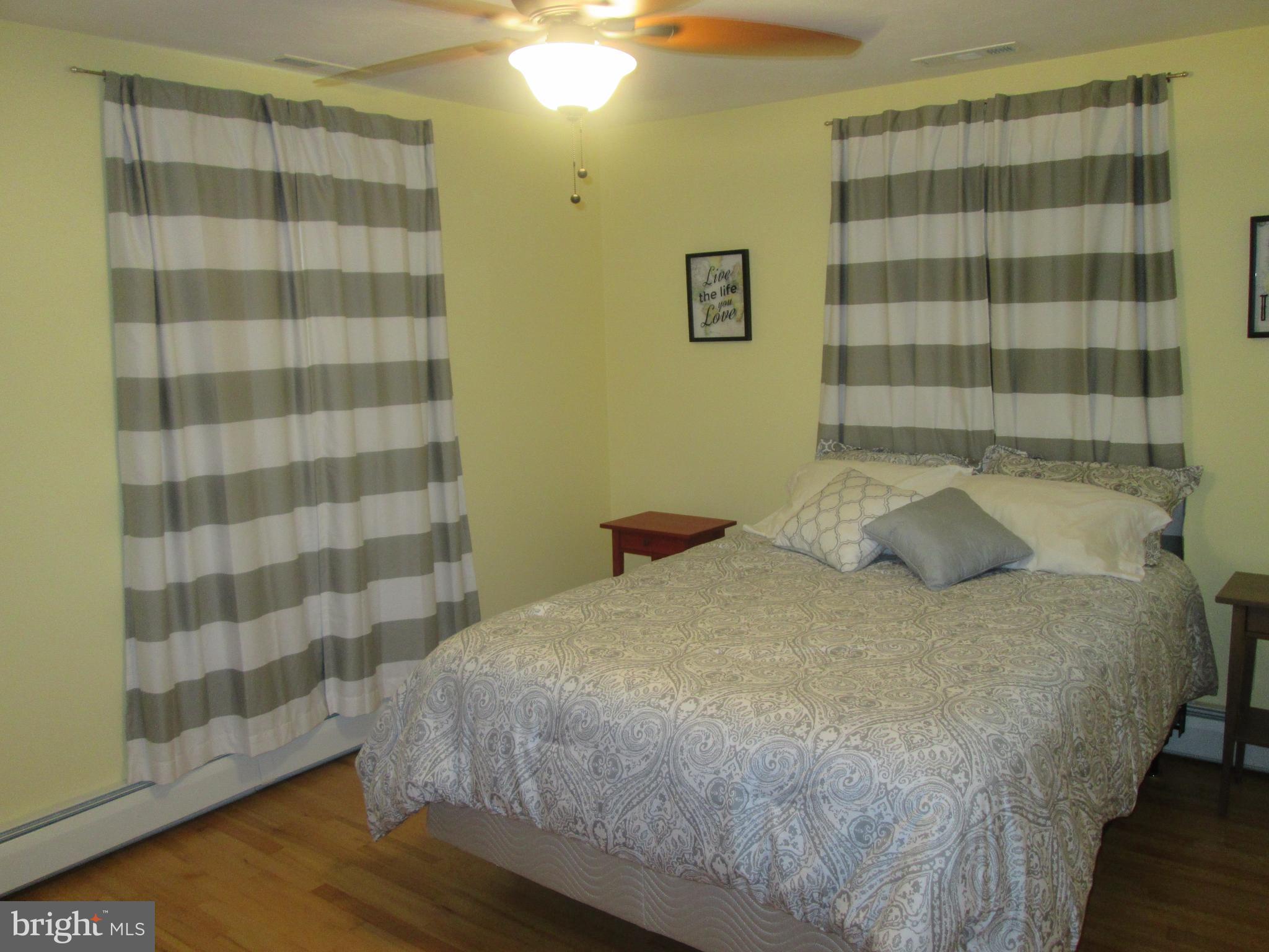 ARLINGTON PARK - Residential