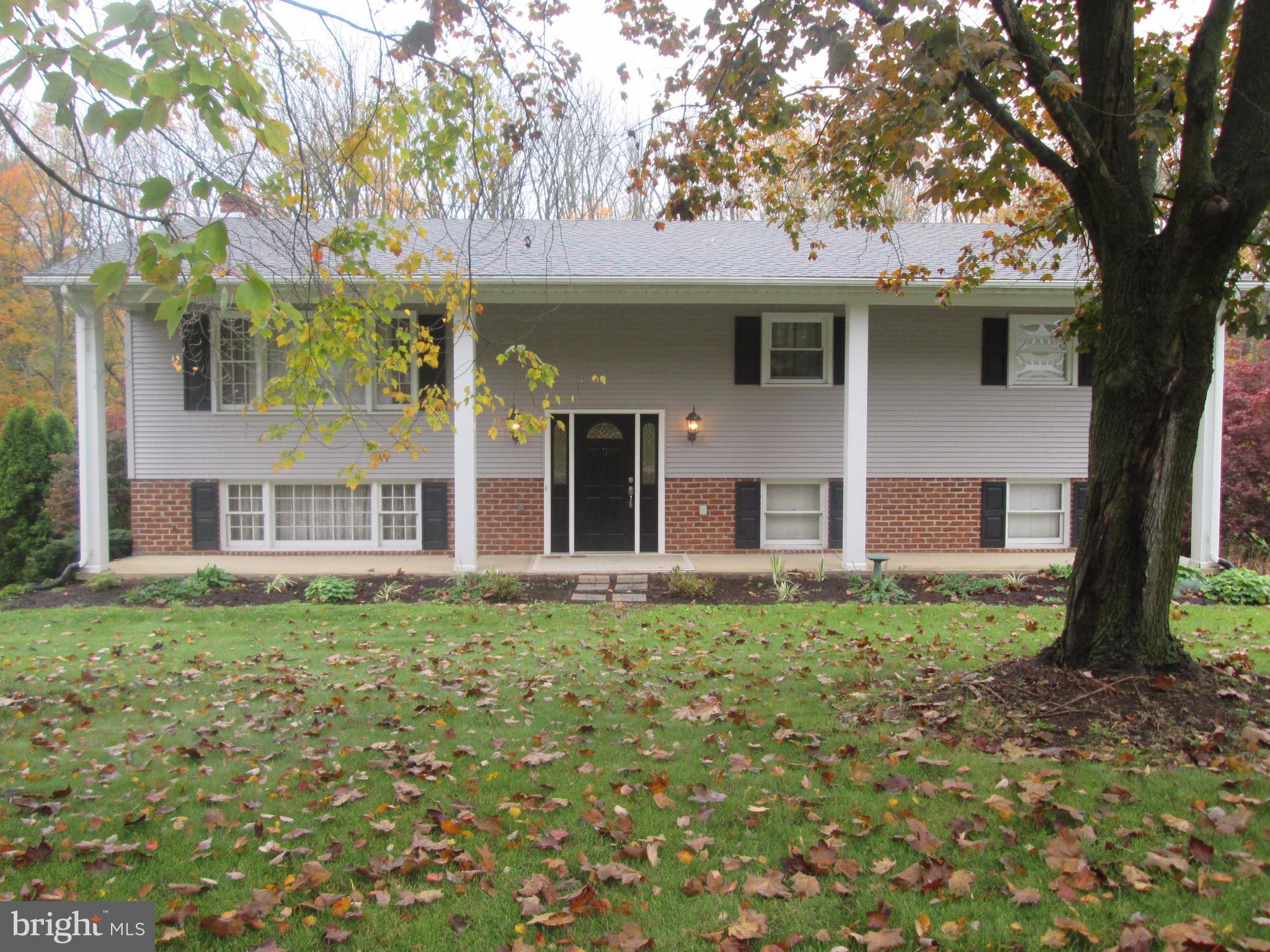 ARLINGTON PARK - Residential